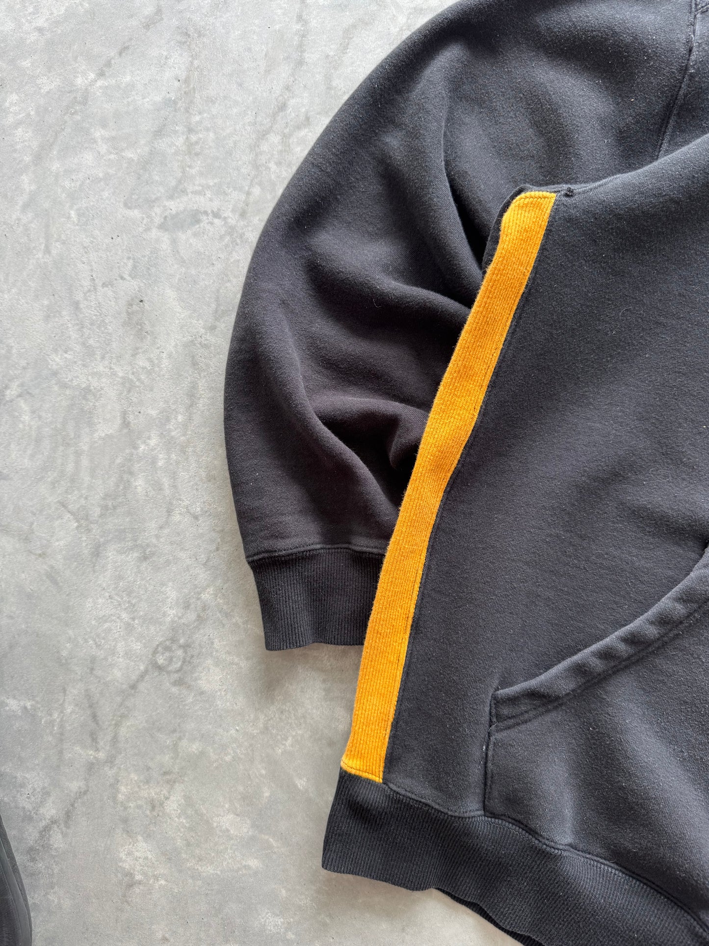 Vintage Iowa Hawkeyes Hoodie - XL