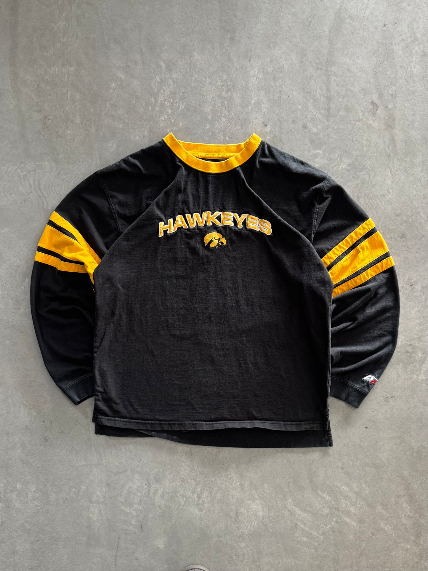 Vintage Iowa Hawkeyes Long Sleeve - XL