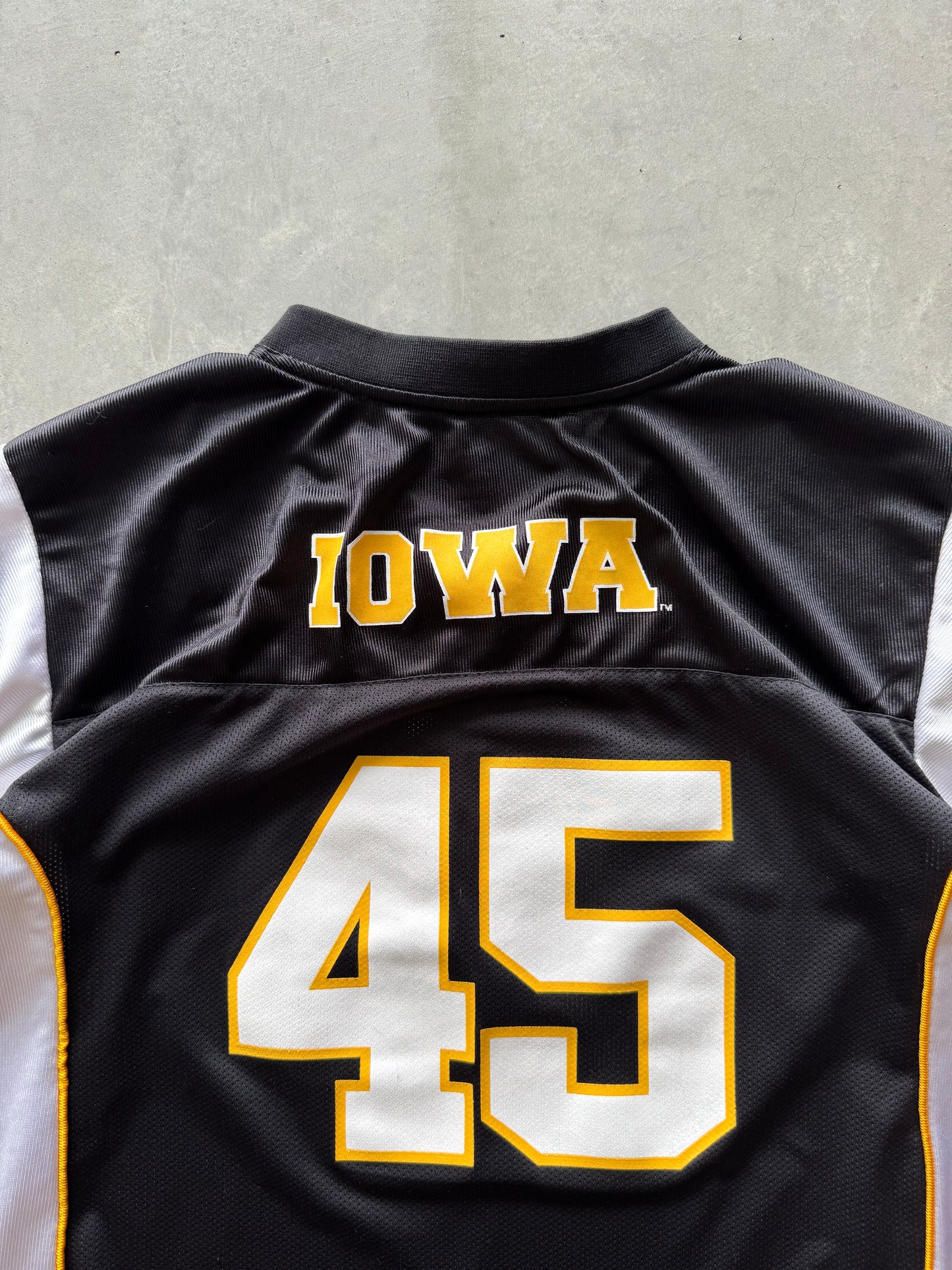Iowa Hawkeyes Jersey - M