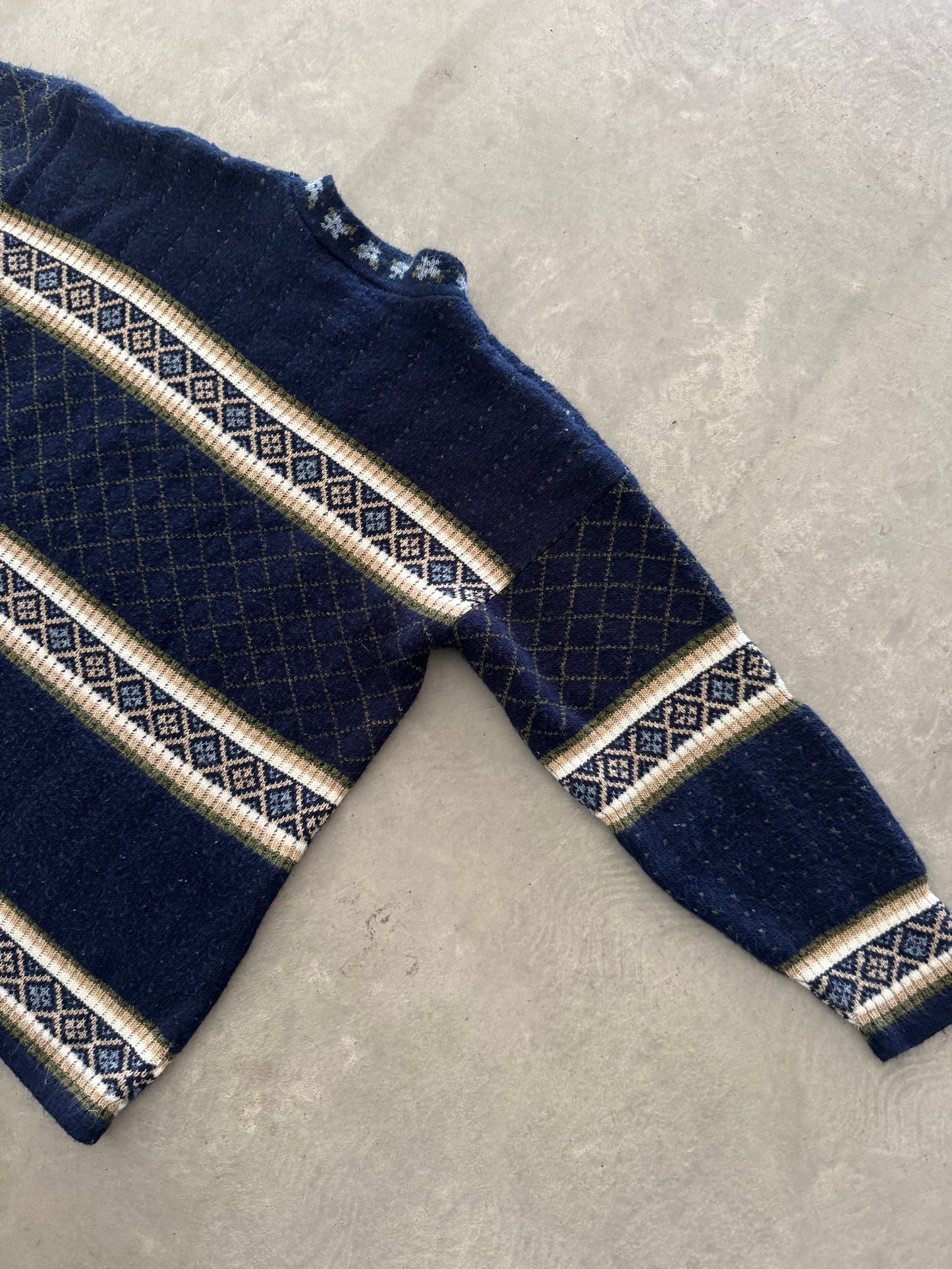 Vintage Sweater - XL