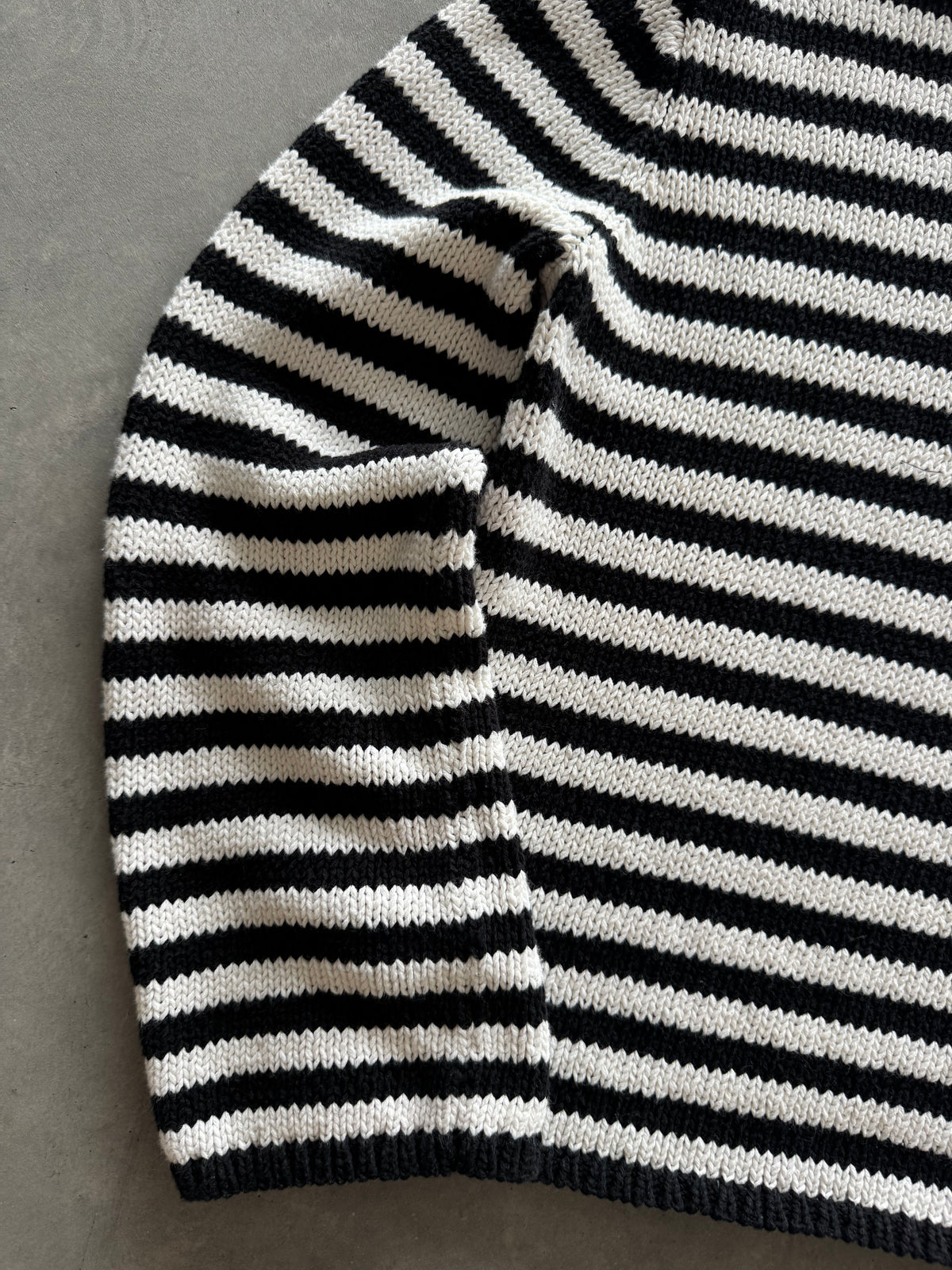 Striped Knit Women’s Sweater - M