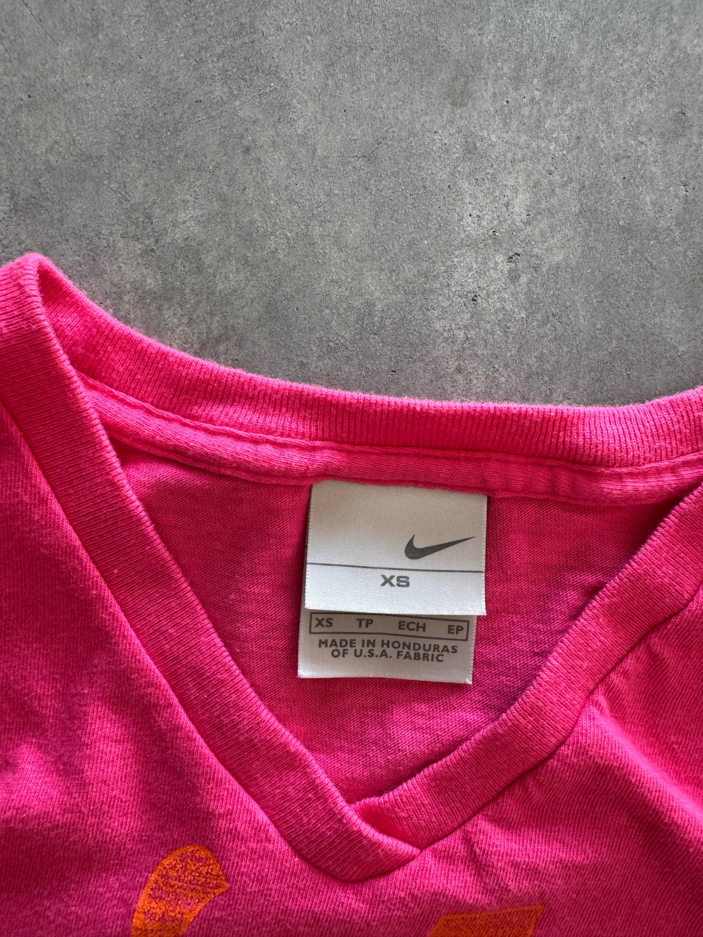 Vintage 00s Nike Women’s Athletic Baby Tee - XS