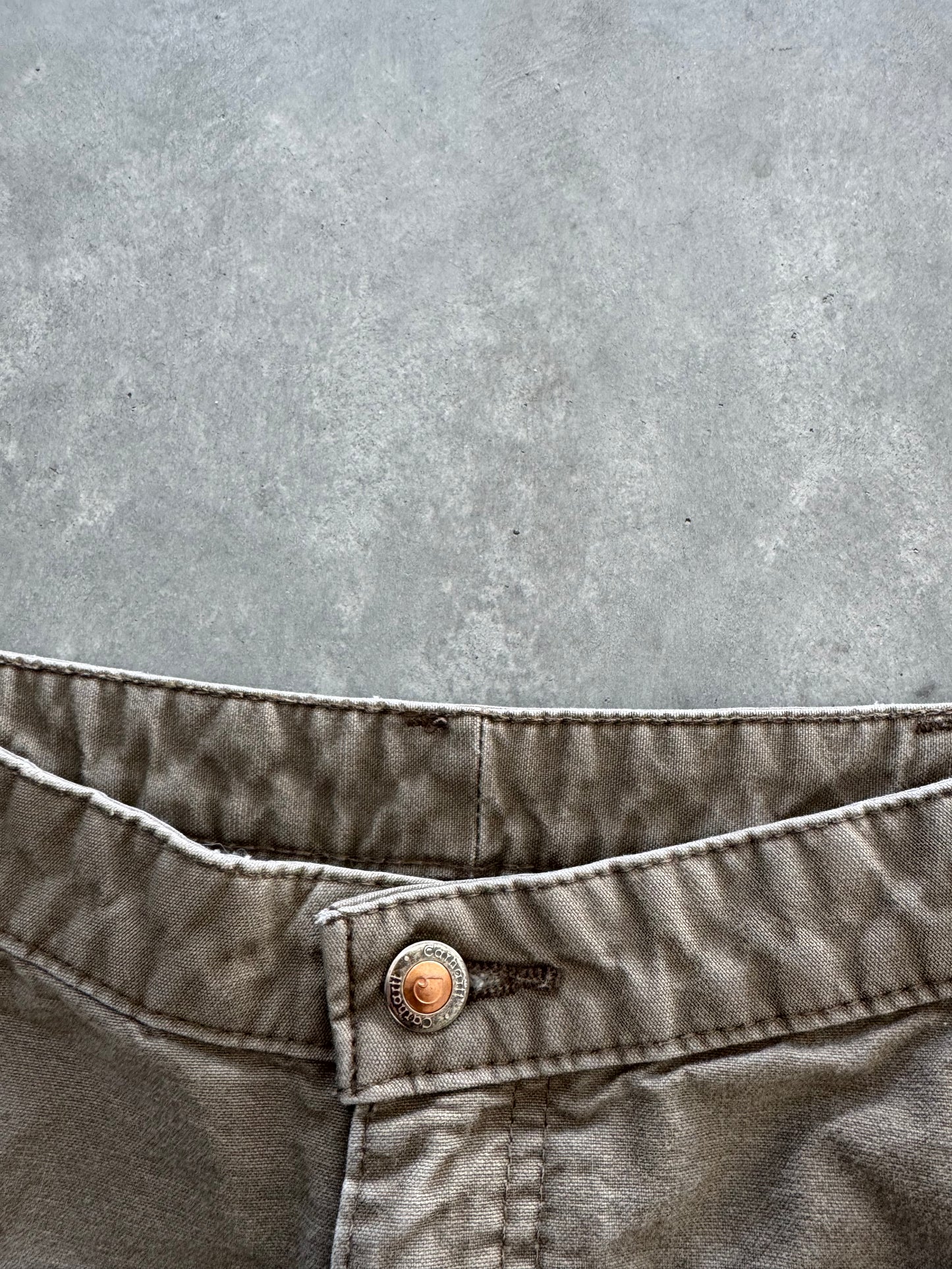 Vintage Cargo Carhartt Shorts - 35x6