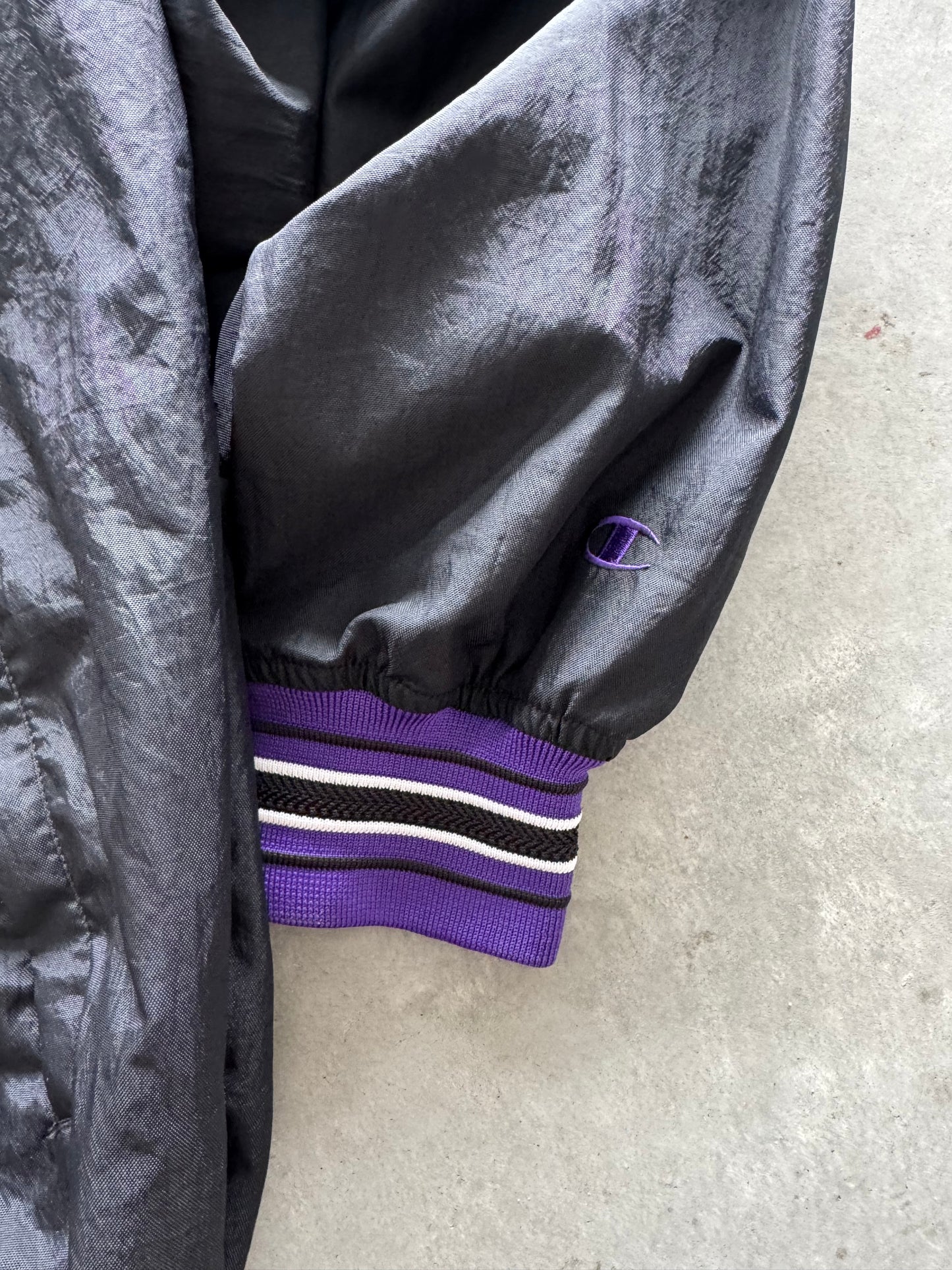 Vintage University of Northern Iowa Panthers Windbreaker - XXL