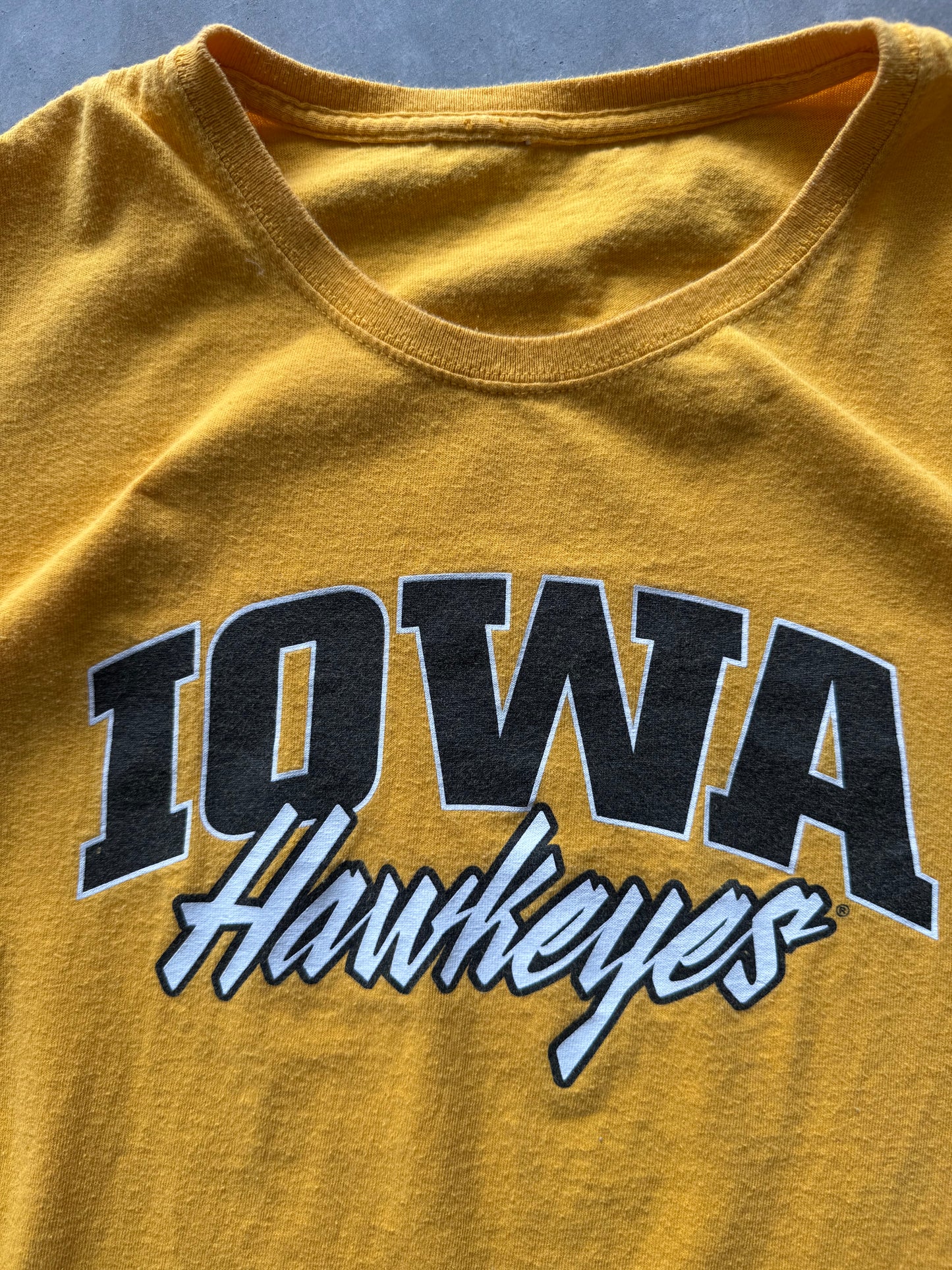 Iowa Hawkeyes Women’s Tee - XL