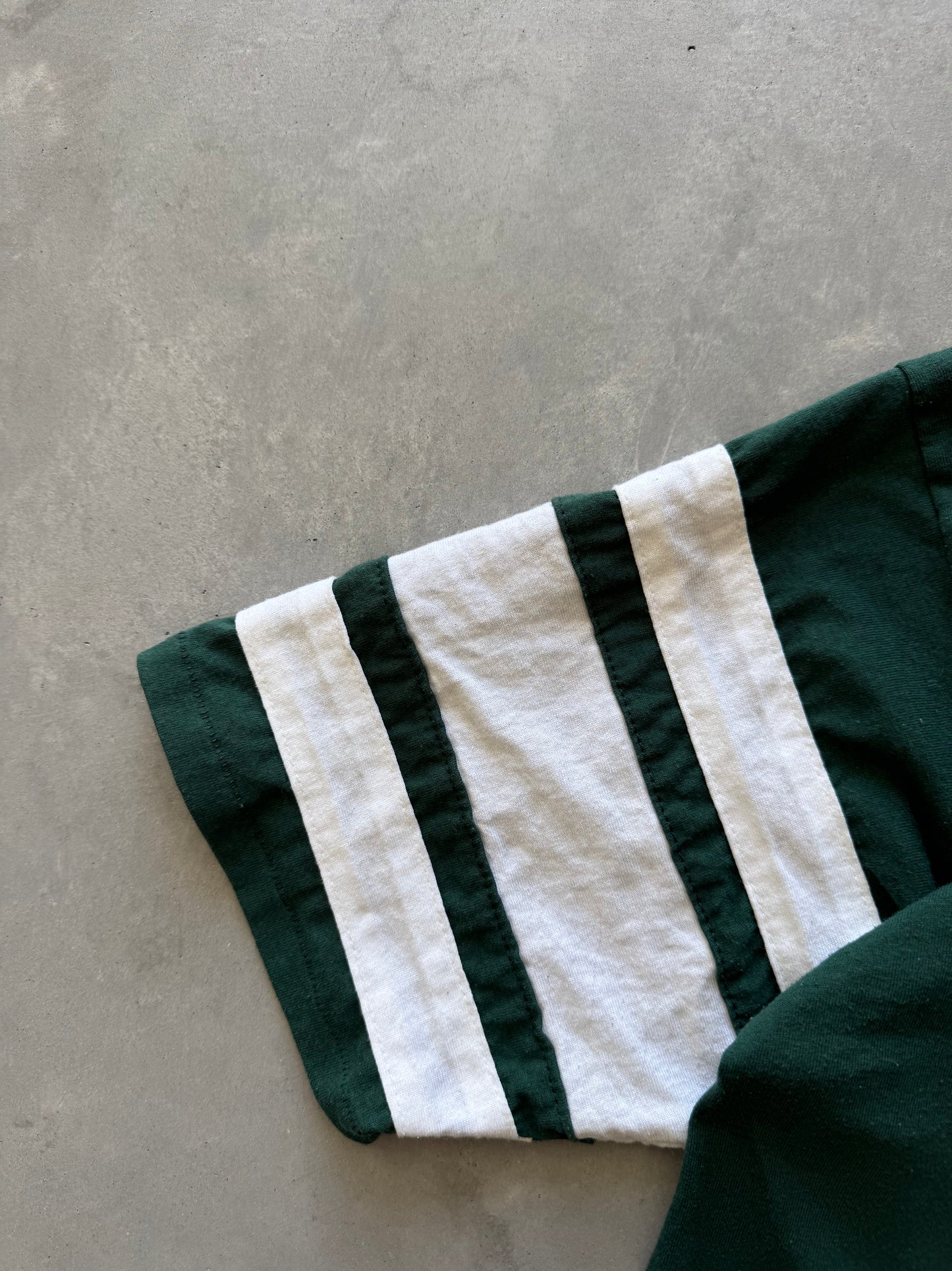 Vintage Green Bay Packers Tee - L