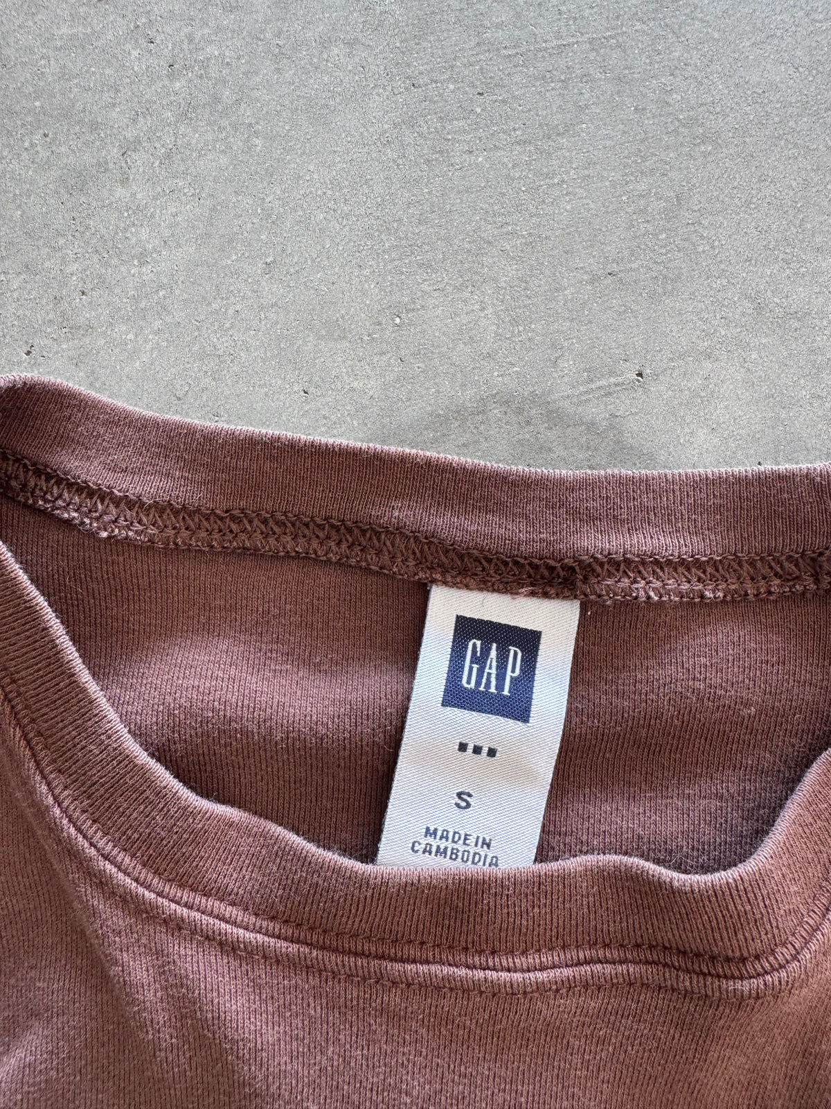 Vintage Gap Women’s Tee - S