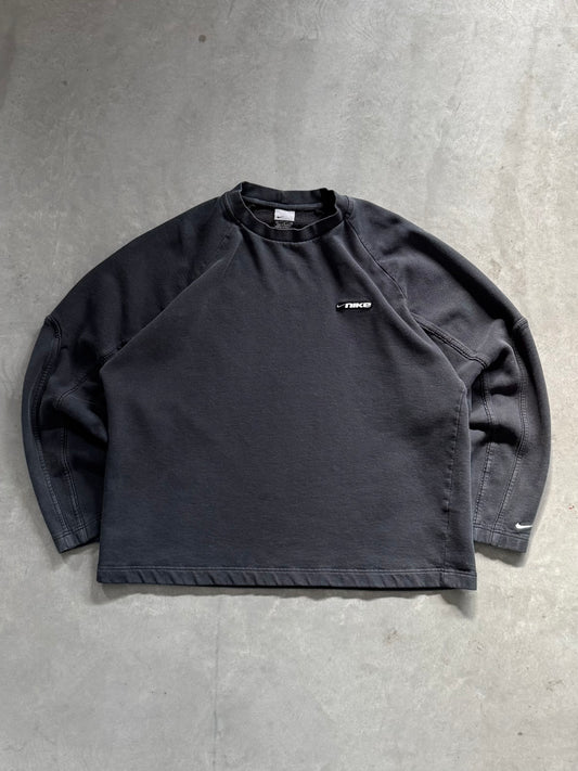 Vintage 00s Nike Sweatshirt - L
