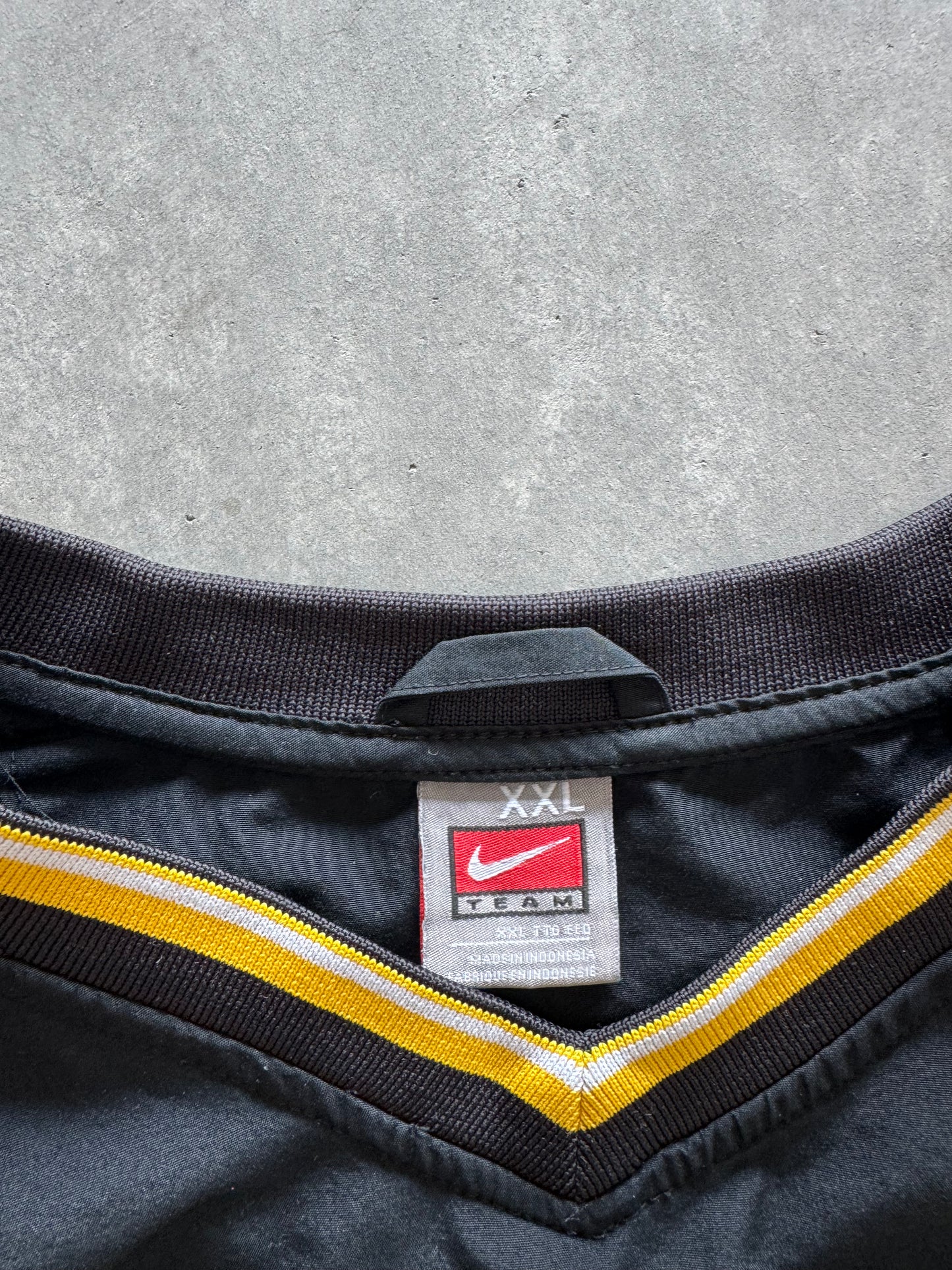 Vintage 90s Nike Iowa Hawkeyes Windbreaker - XXL