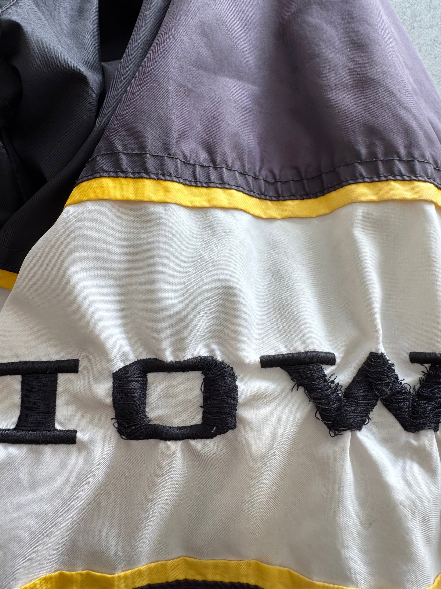 Vintage Iowa Hawkeyes Reversible Jacket - XL