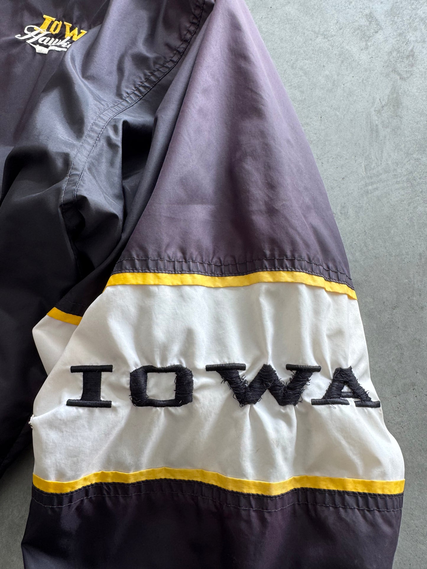 Vintage Iowa Hawkeyes Reversible Jacket - XL