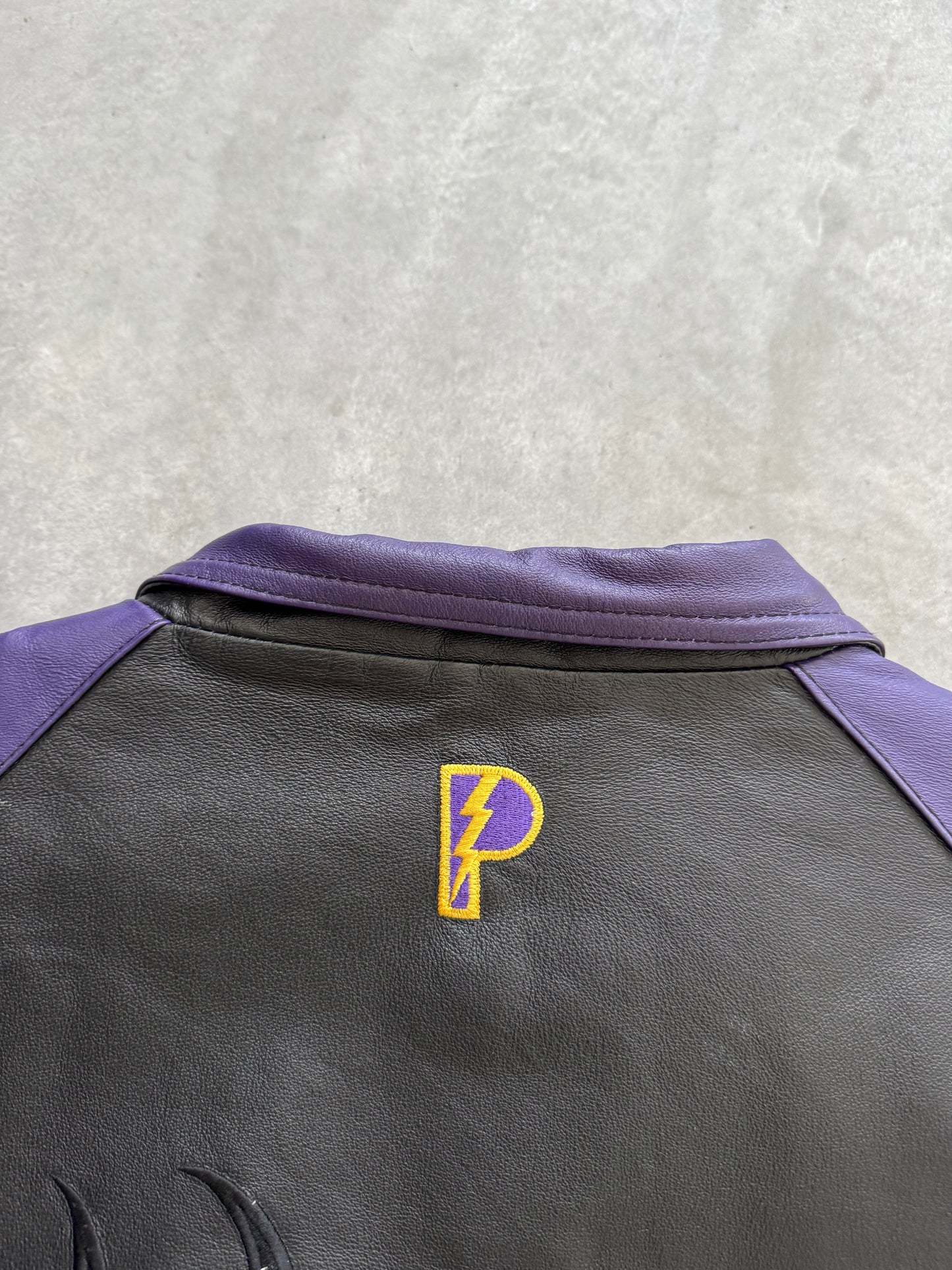 Vintage Minnesota Vikings Leather Jacket - XL