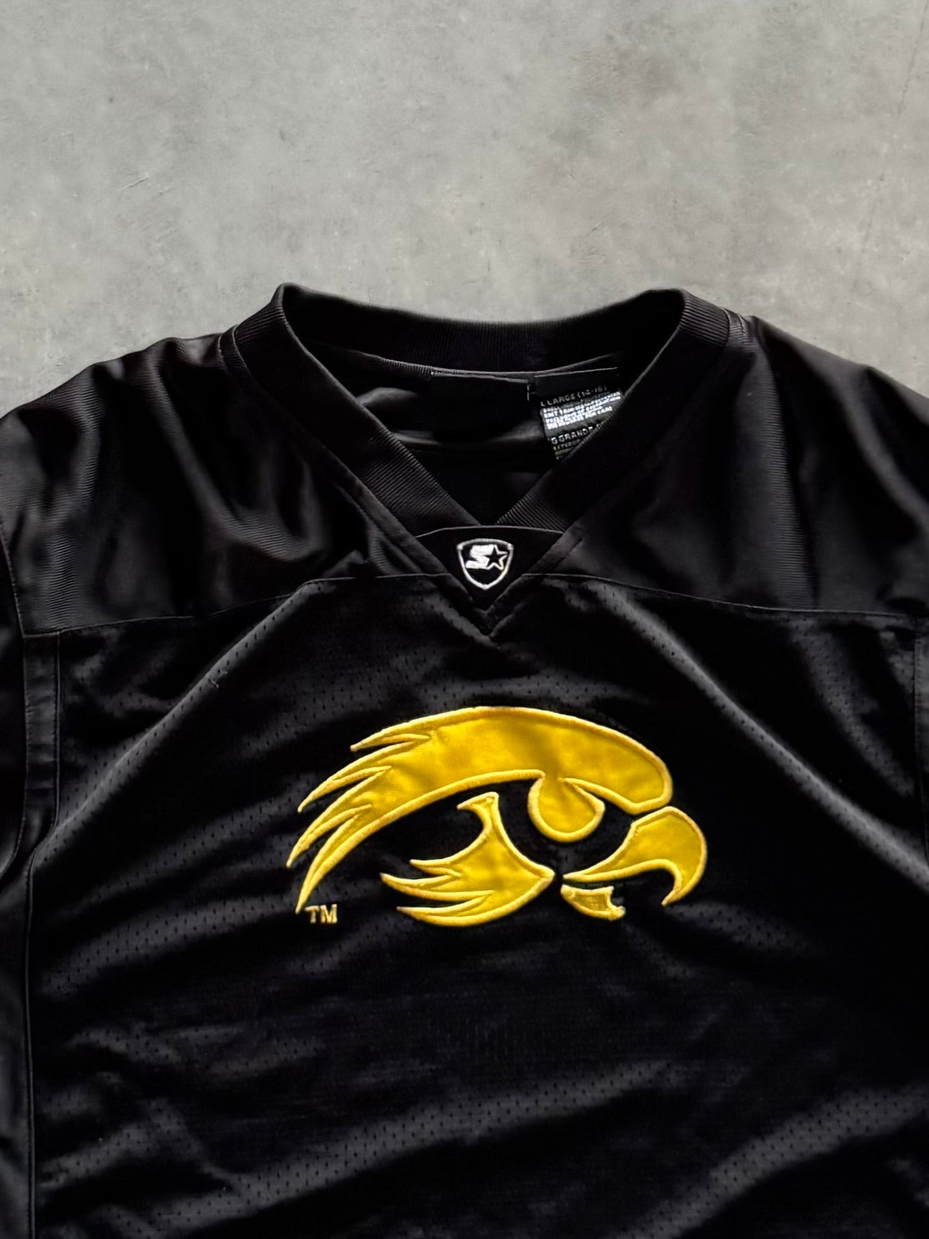 Vintage 90s Starter Iowa Hawkeyes Women’s Jersey - L