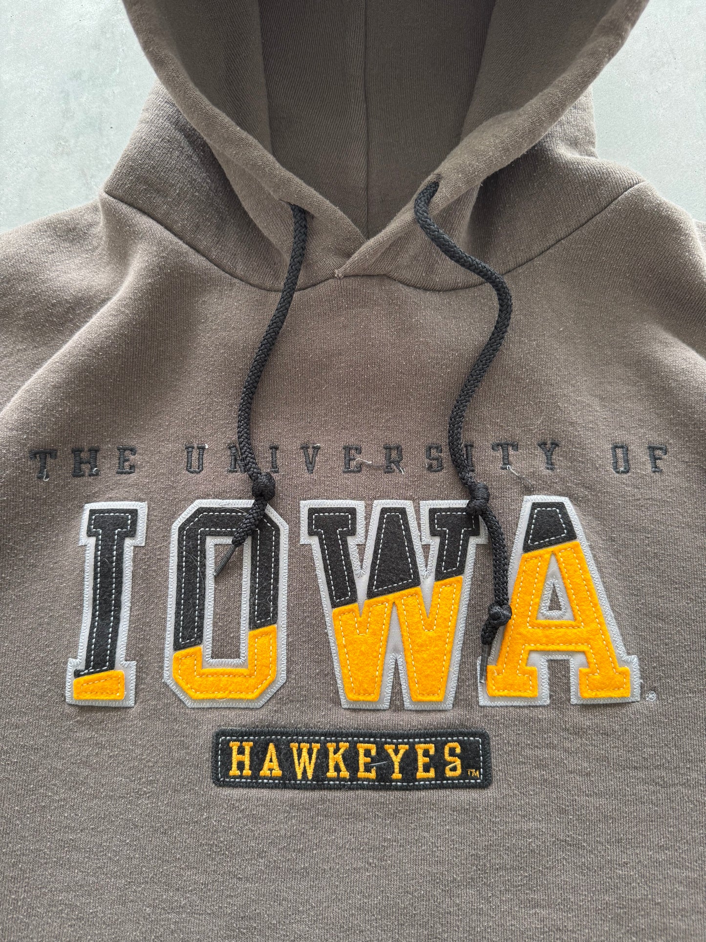 Vintage Iowa Hawkeyes Russell Hoodie - XL