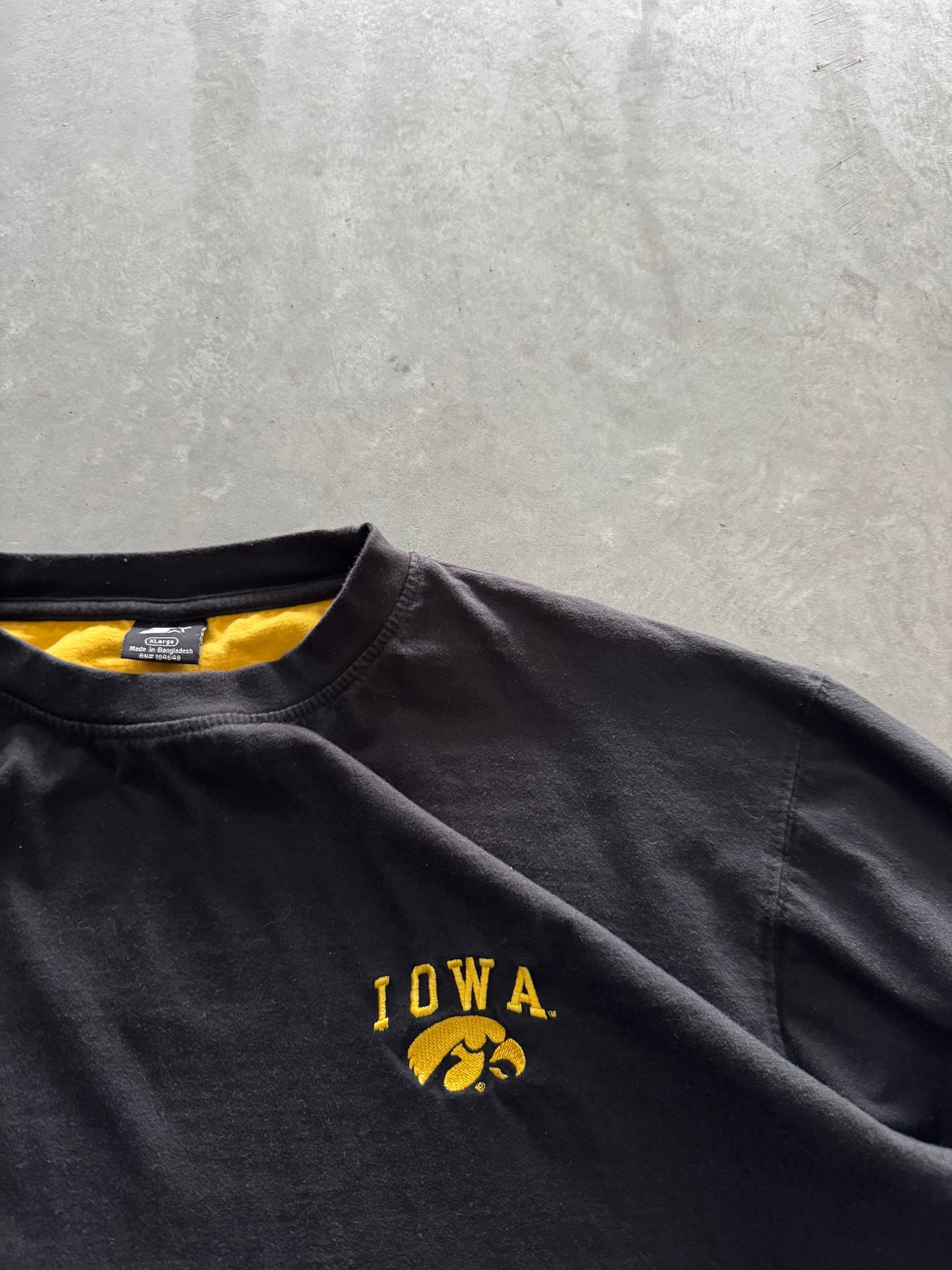 Vintage Iowa Hawkeyes Starter Long Sleeve - XL