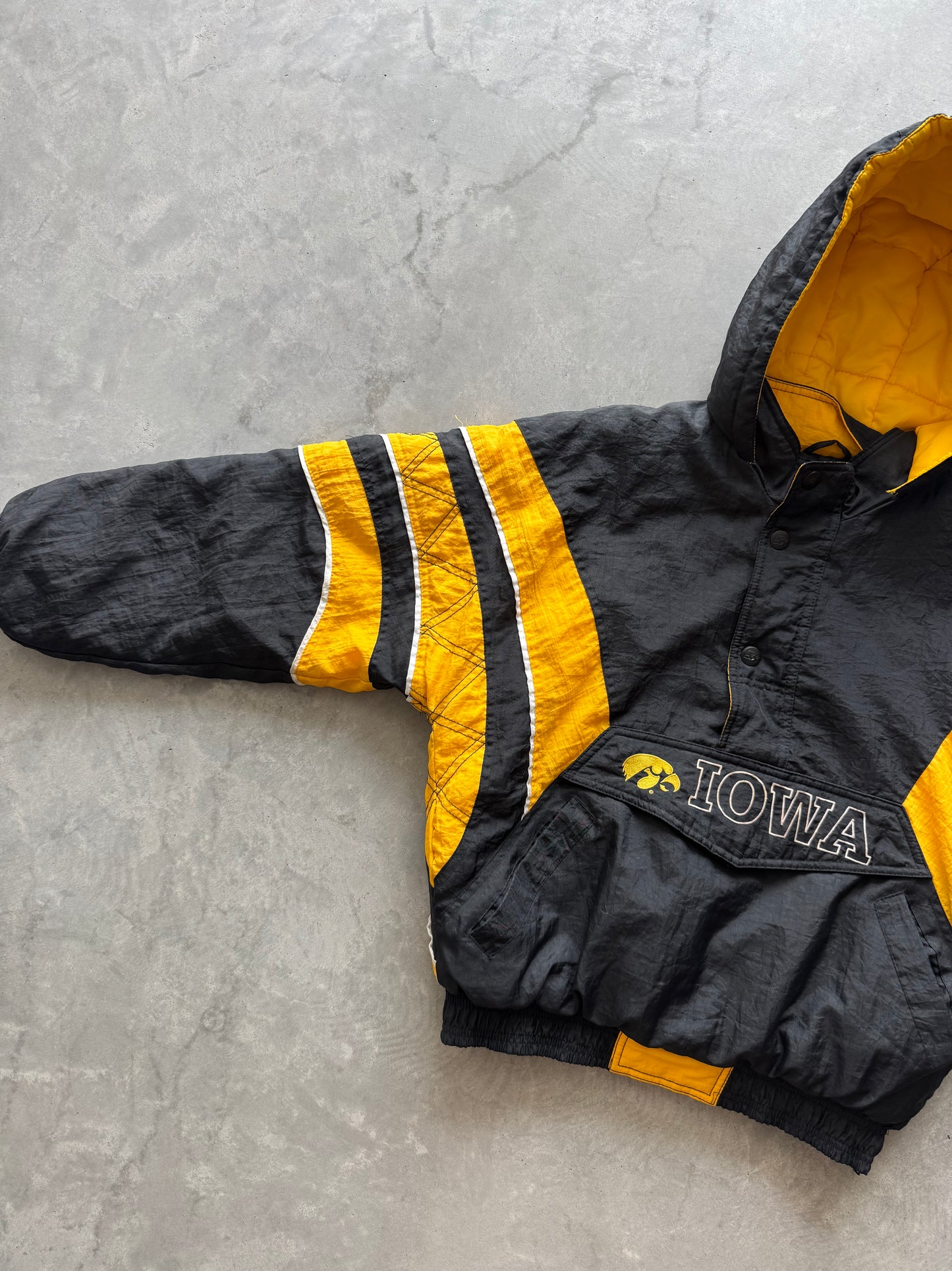 Vintage 90s Iowa Hawkeyes Starter Coat - S