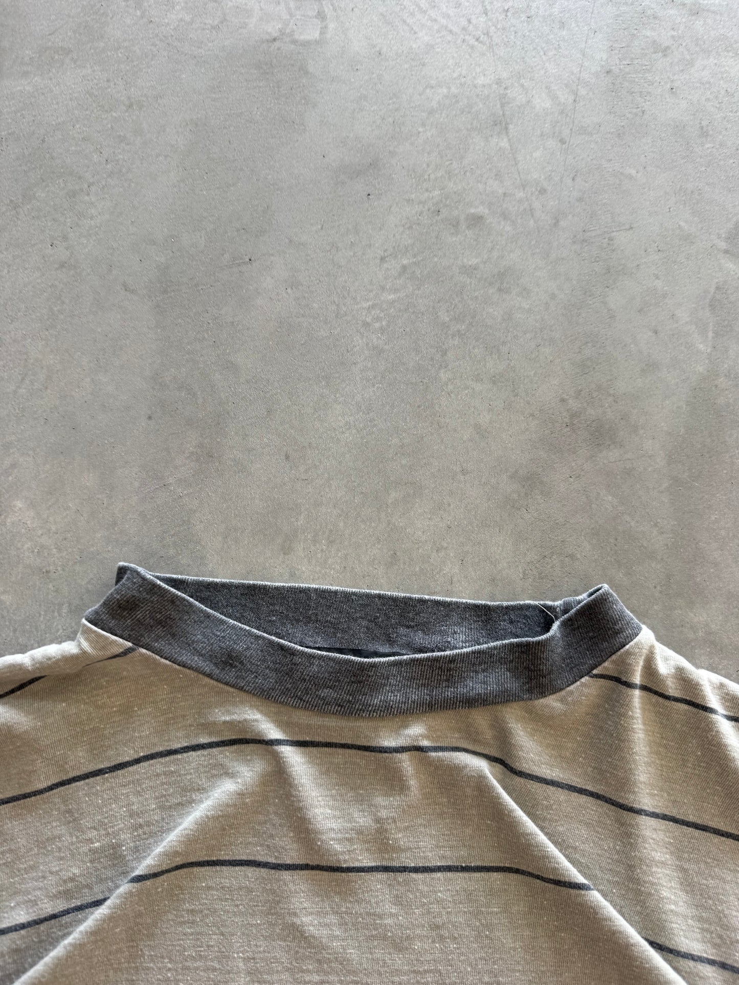 Vintage 90s Striped Tee - M