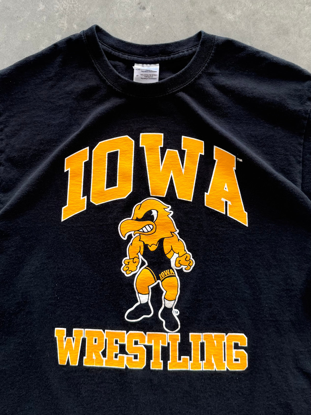 Vintage Iowa Wrestling Tee - S
