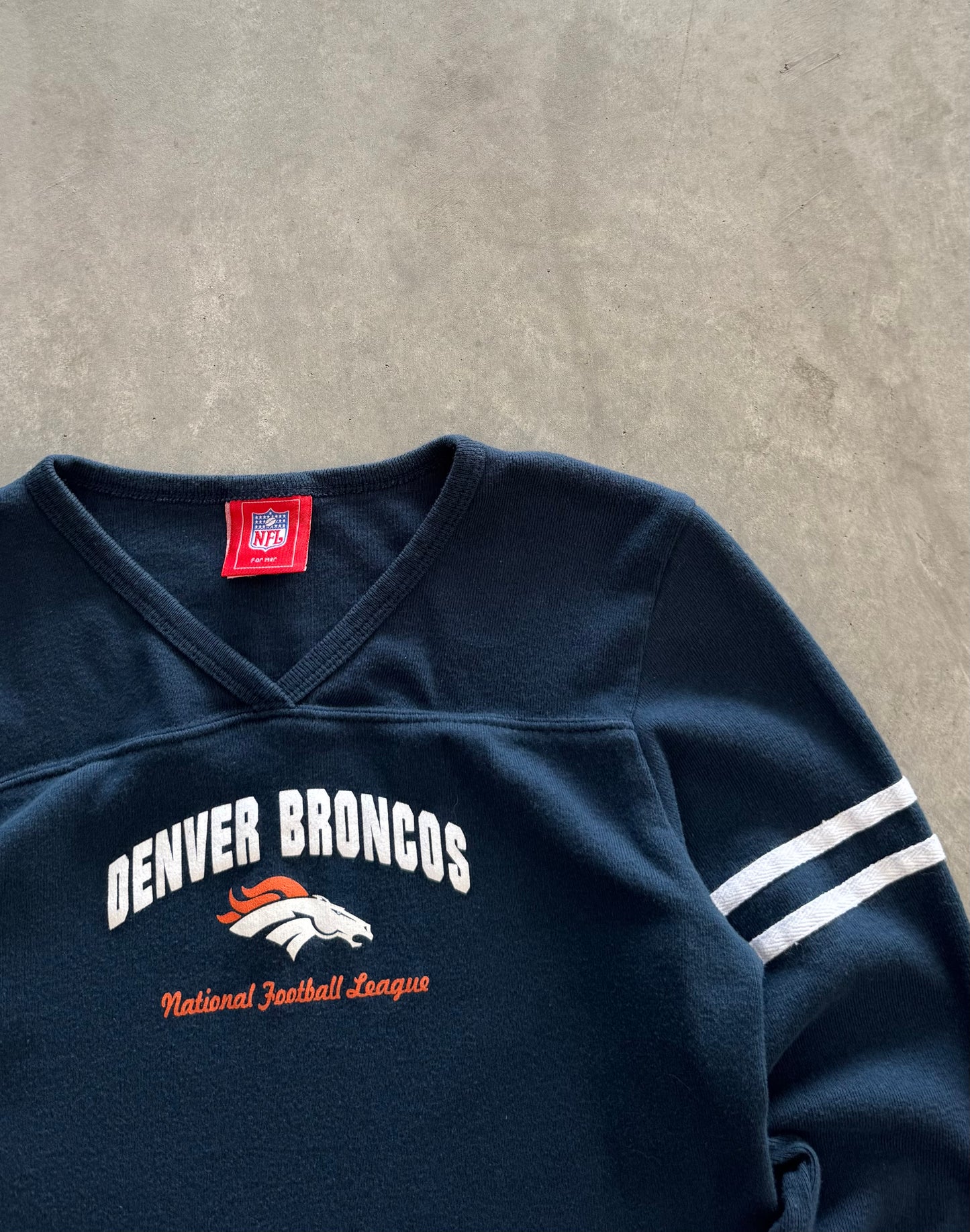 Vintage Denver Broncos Women’s Long Sleeve Baby Tee - L
