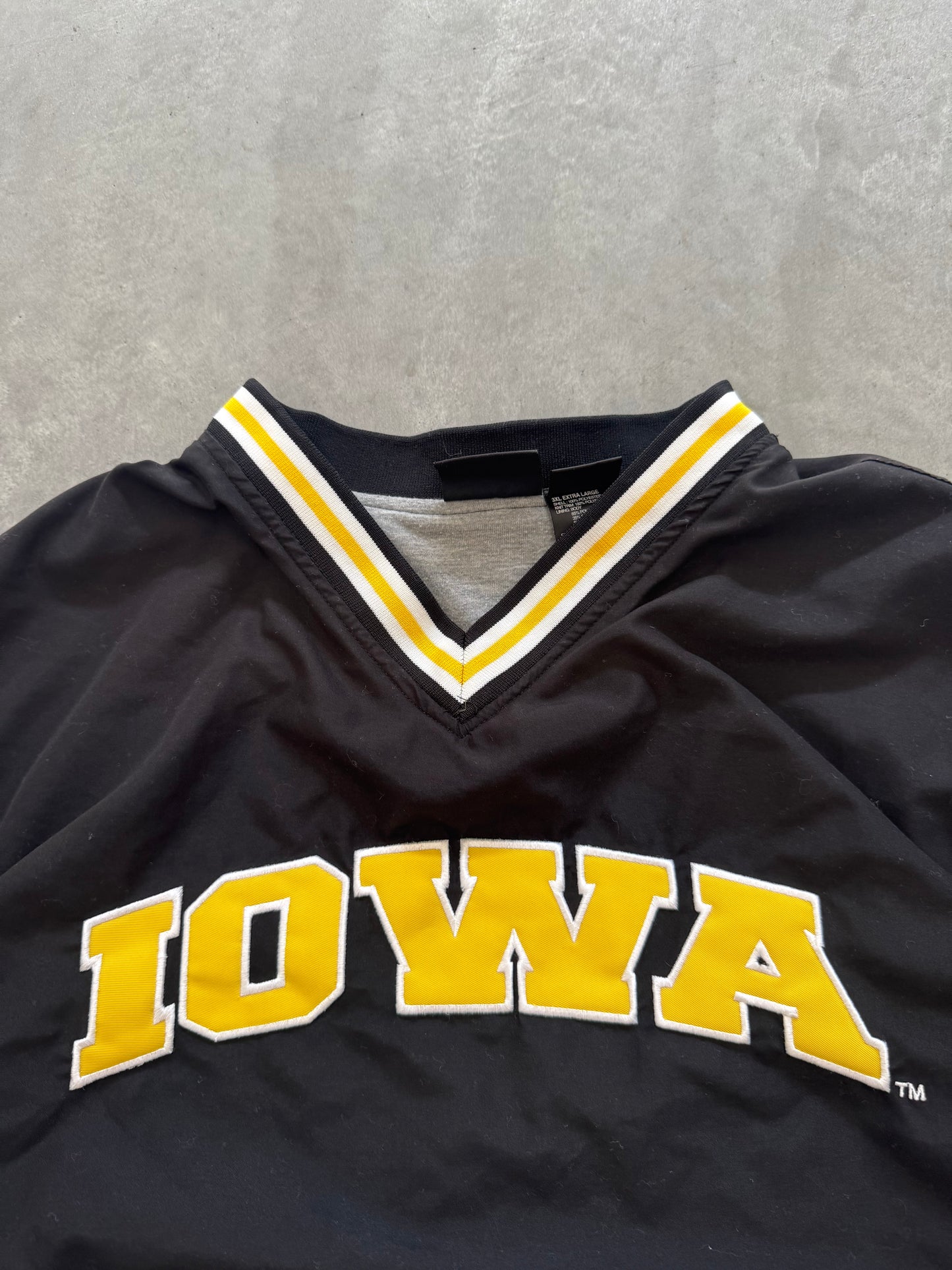 Vintage Iowa Hawkeyes Windbreaker - XL