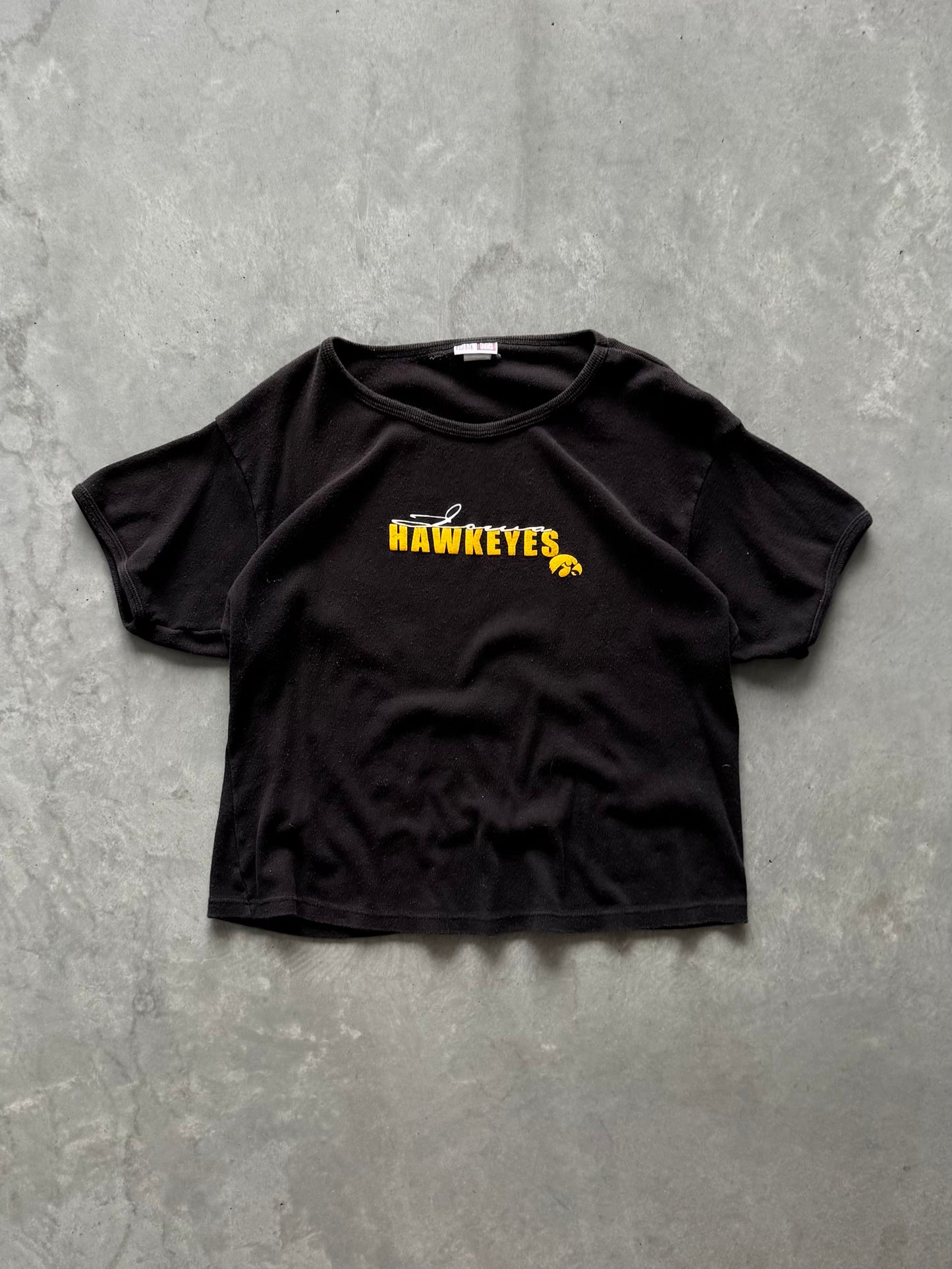 Vintage Iowa Hawkeyes Women’s Cropped Tee - XL