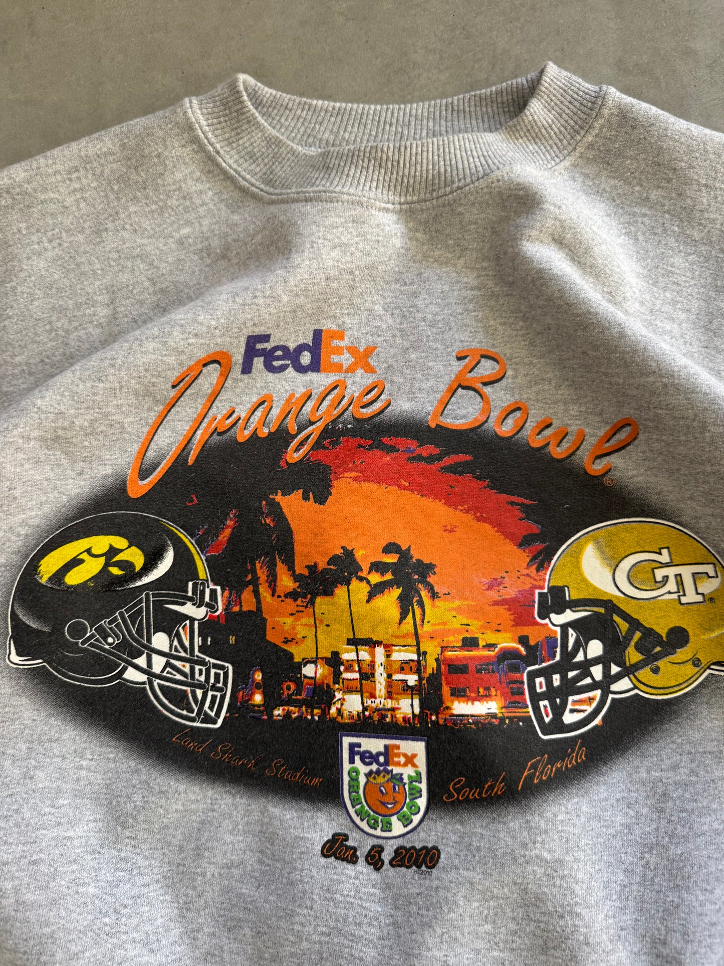 Vintage Iowa Hawkeyes Orange Bowl Sweatshirt - XL