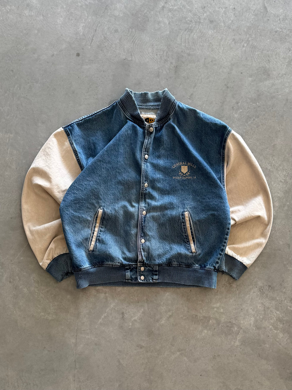 Vintage 90s Denim Jacket - L
