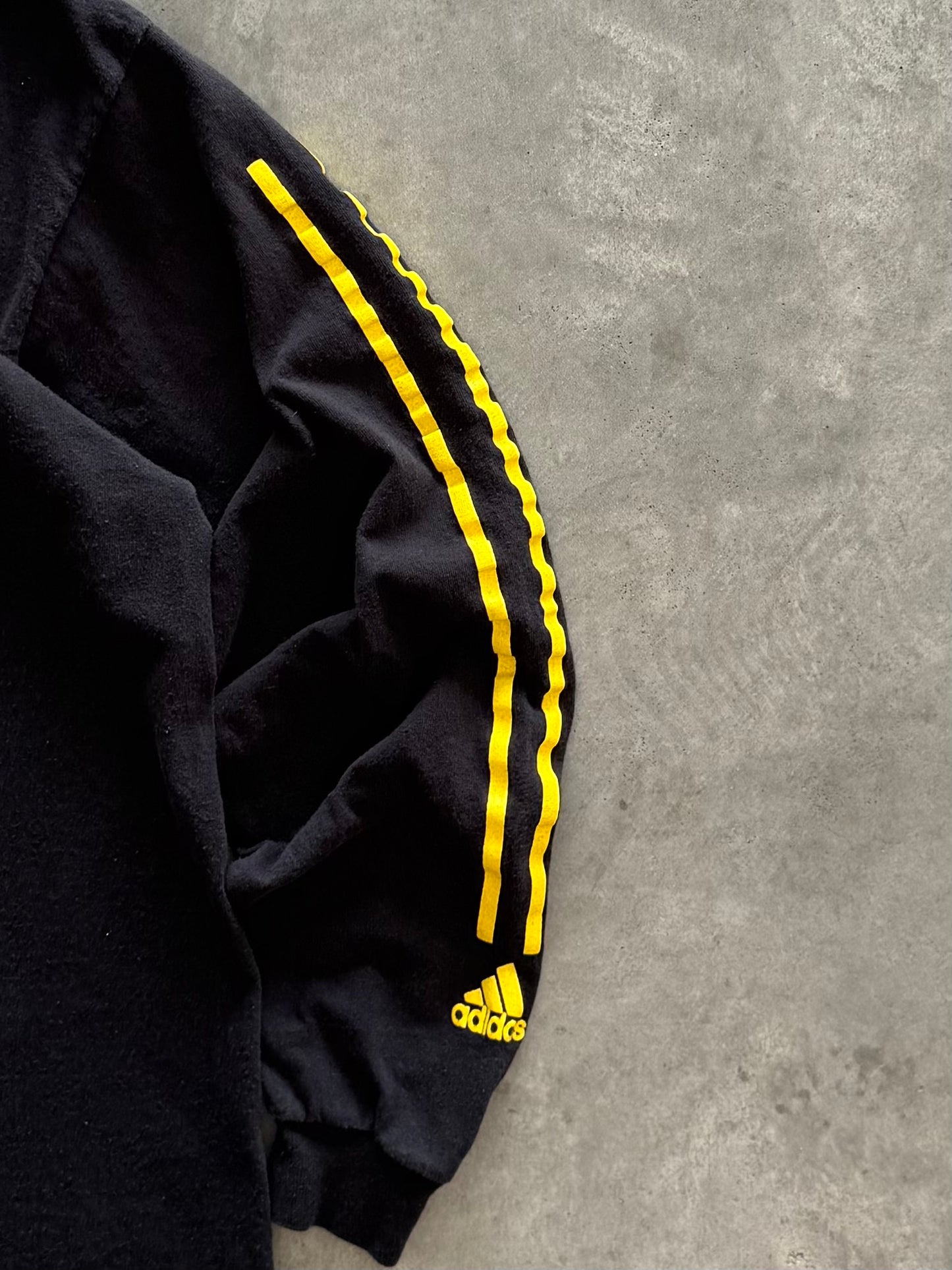 Vintage 00 Adidas Iowa Hawkeyes Long Sleeve - L
