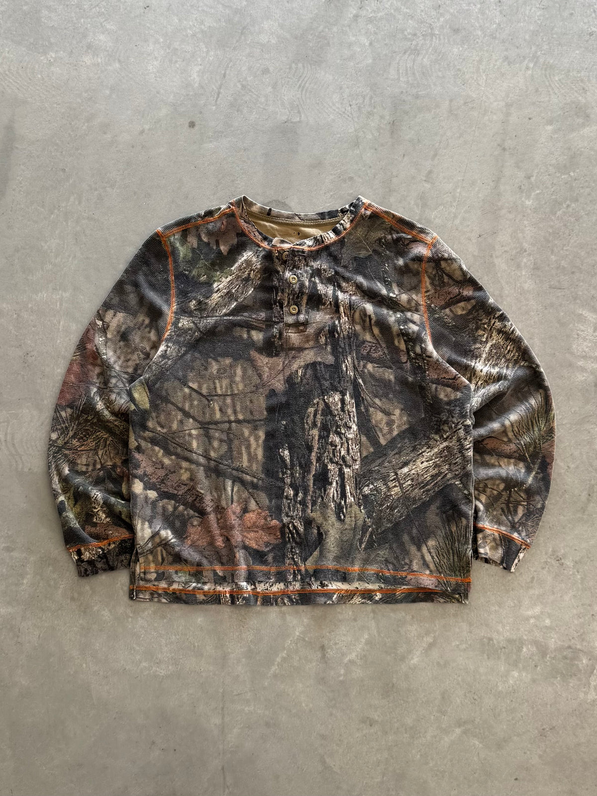 Vintage Camo Long Sleeve Waffle Knit - XL