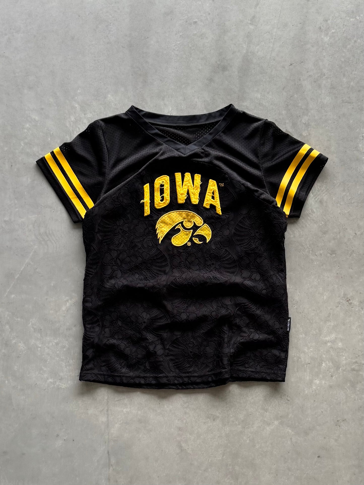 Iowa Hawkeyes Women’s Jersey - L