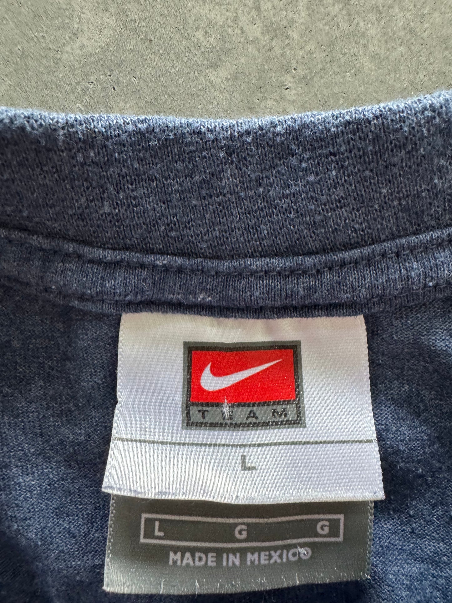 Vintage 90s Nike Chicago Cubs Tee - L