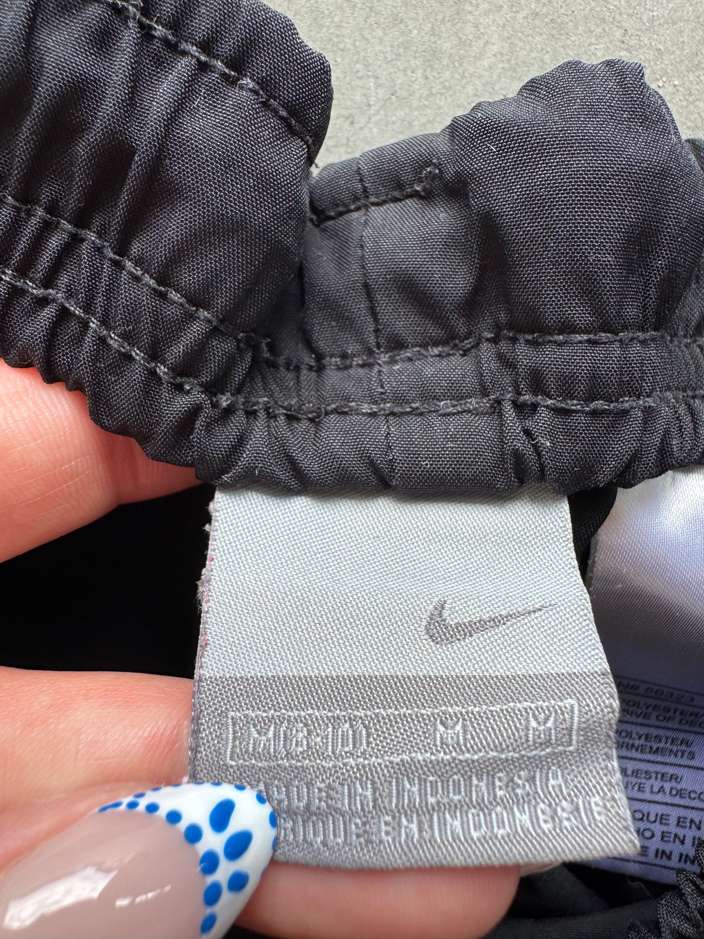 Vintage 00s Nike Track Shorts - M