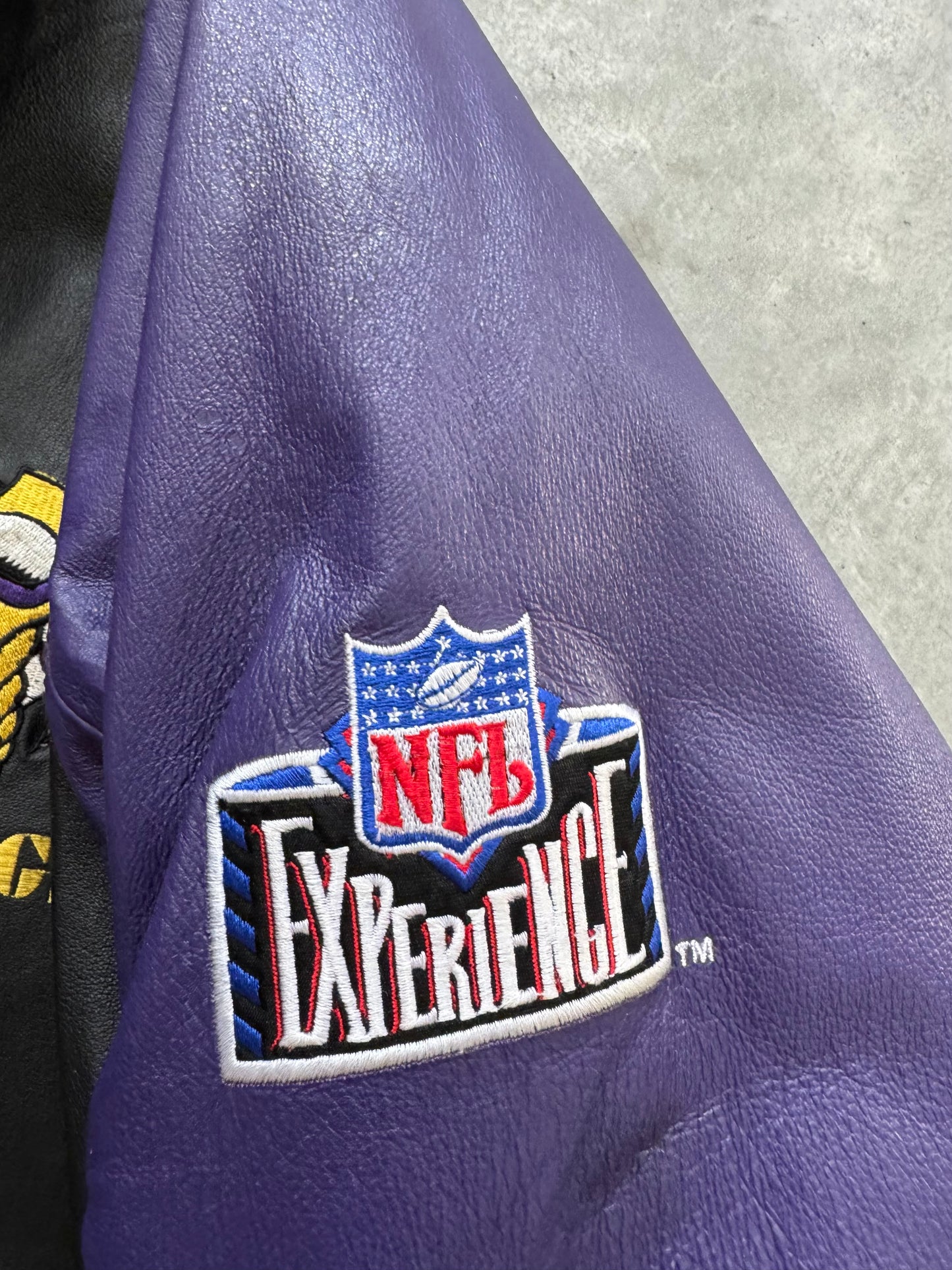 Vintage Minnesota Vikings Leather Jacket - XL