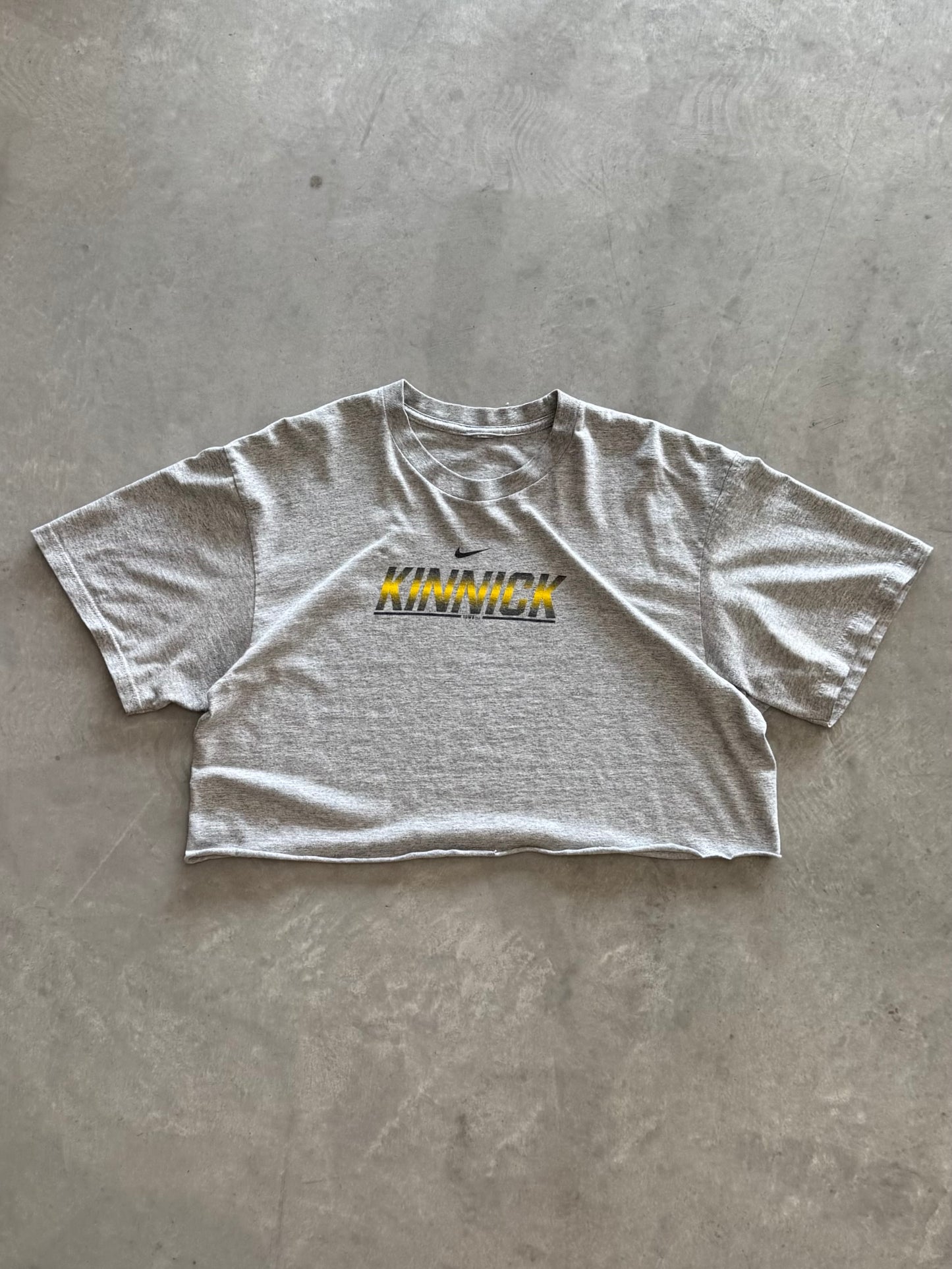 Vintage Nike Kinnick Cropped Tee - M