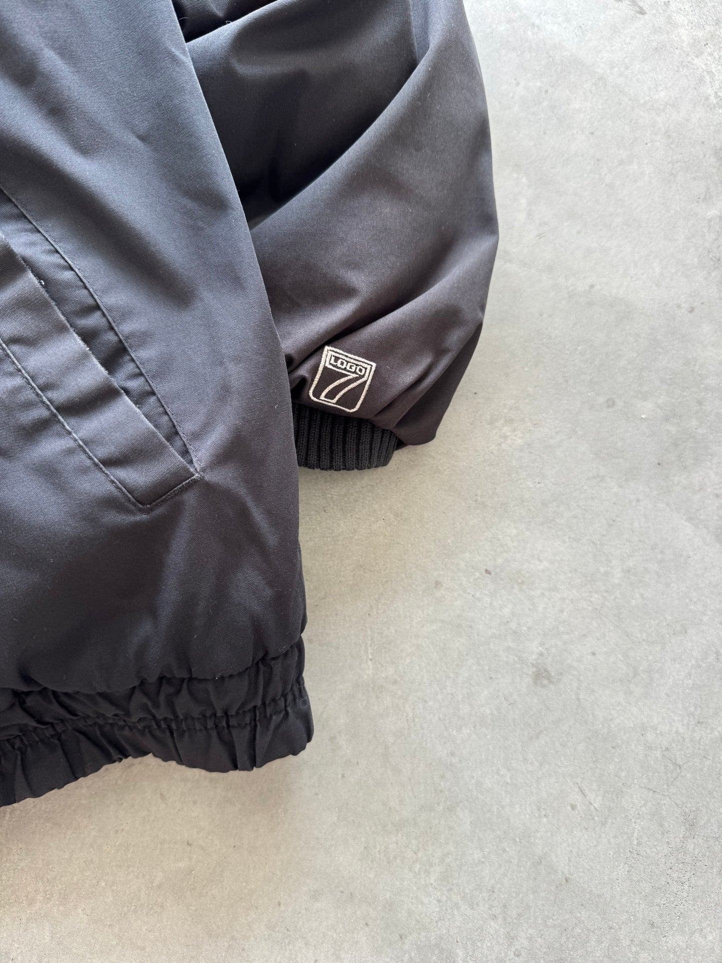 Vintage 90s Logo 7 Iowa Hawkeyes Coat - L