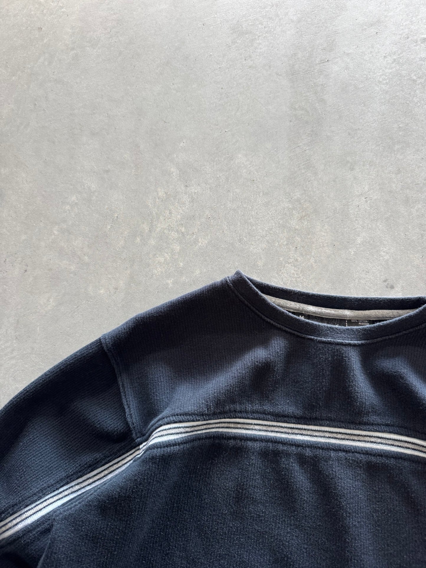 Vintage Navy Blue Long Sleeve - M
