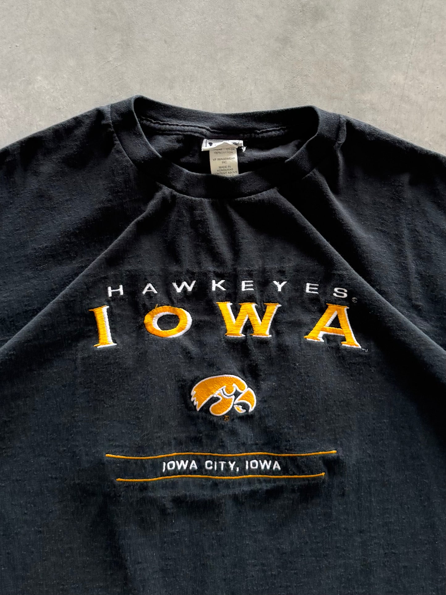 Vintage 90s Lee Iowa Hawkeyes Tee - XL