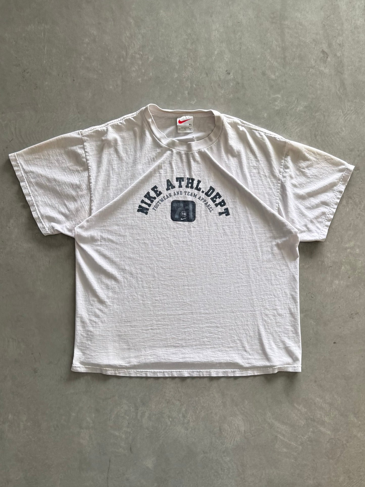 Vintage 90s Nike Athletic Tee - XL