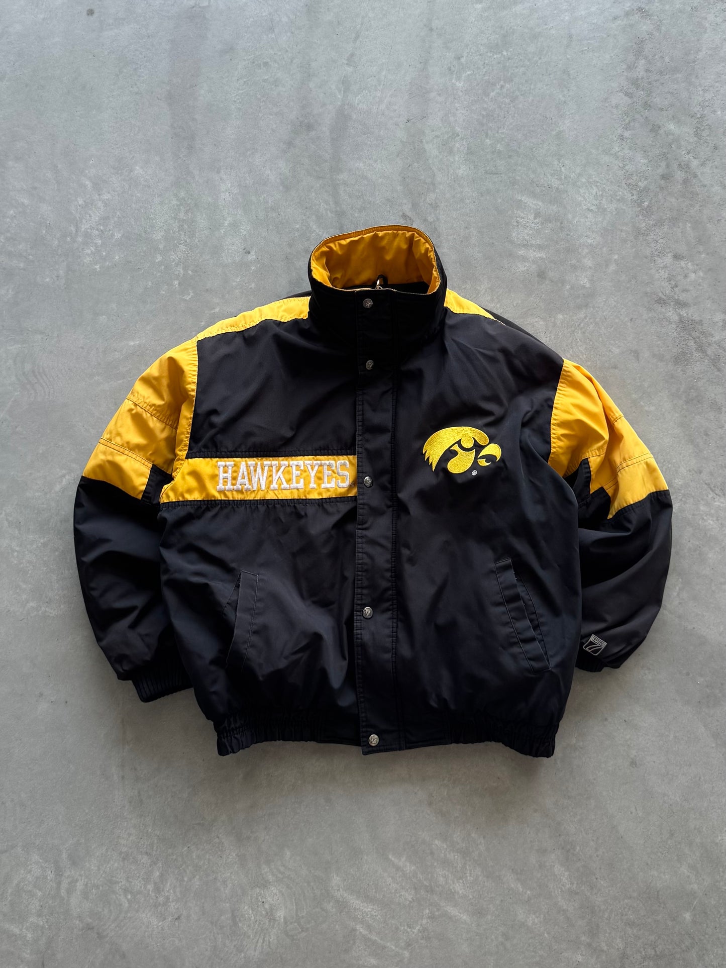 Vintage 90s Logo 7 Iowa Hawkeyes Coat - L