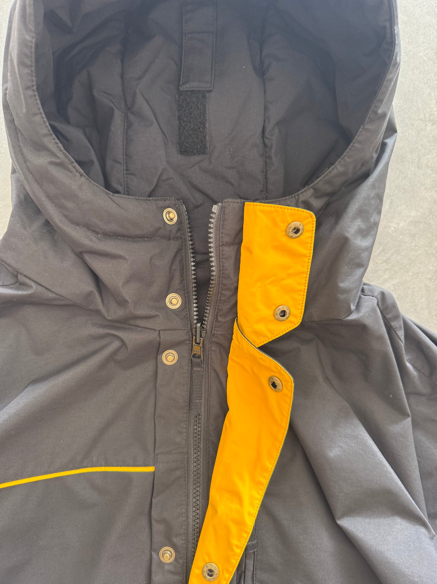 Vintage Iowa Hawkeyes Columbia Reversible Coat - XL