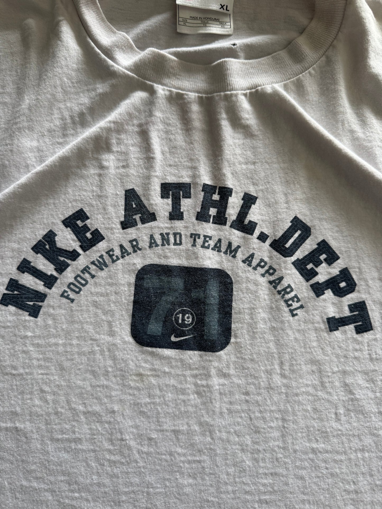 Vintage 90s Nike Athletic Tee - XL
