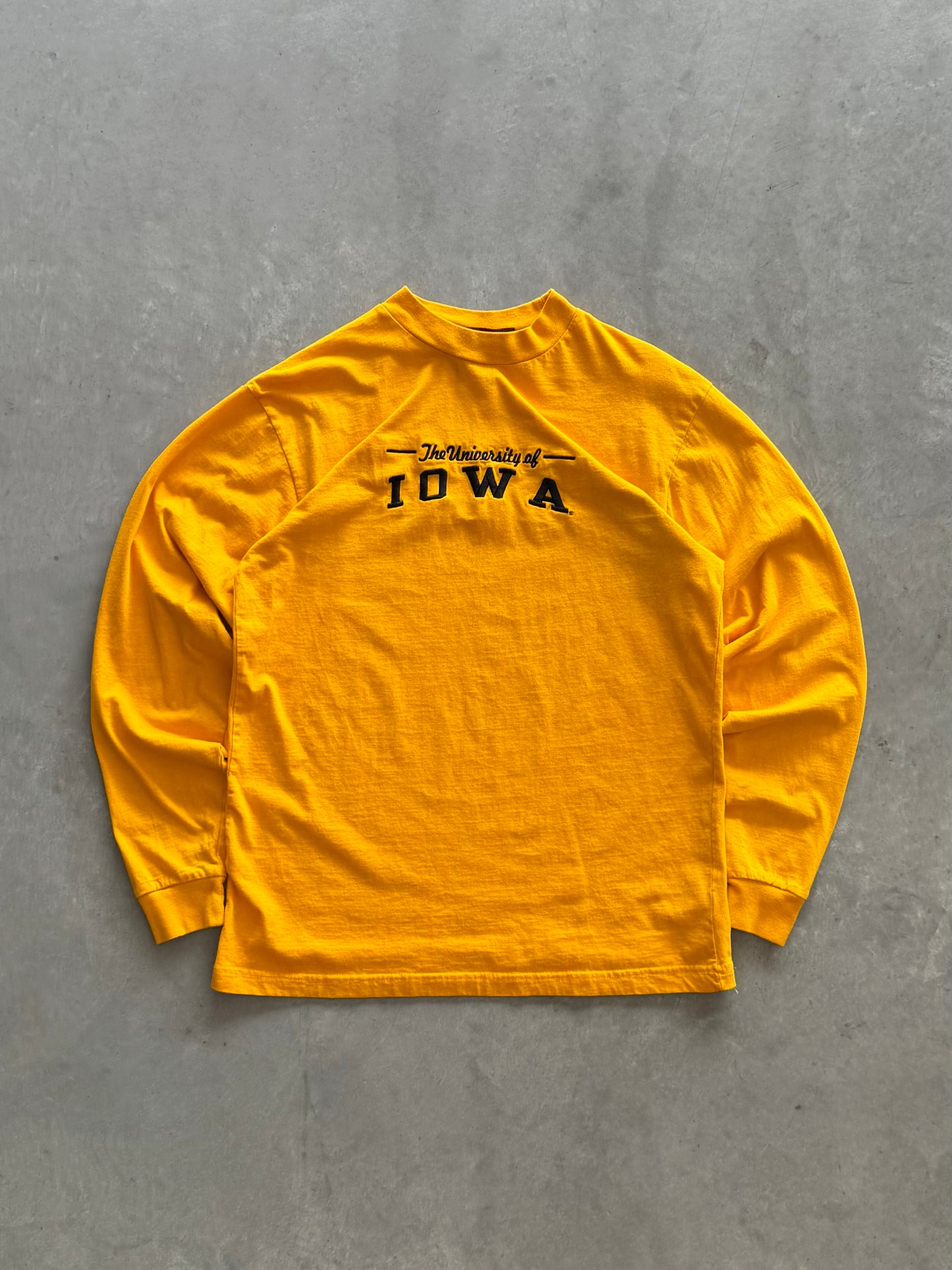 Vintage University of Iowa Hawkeyes Long Sleeve - M