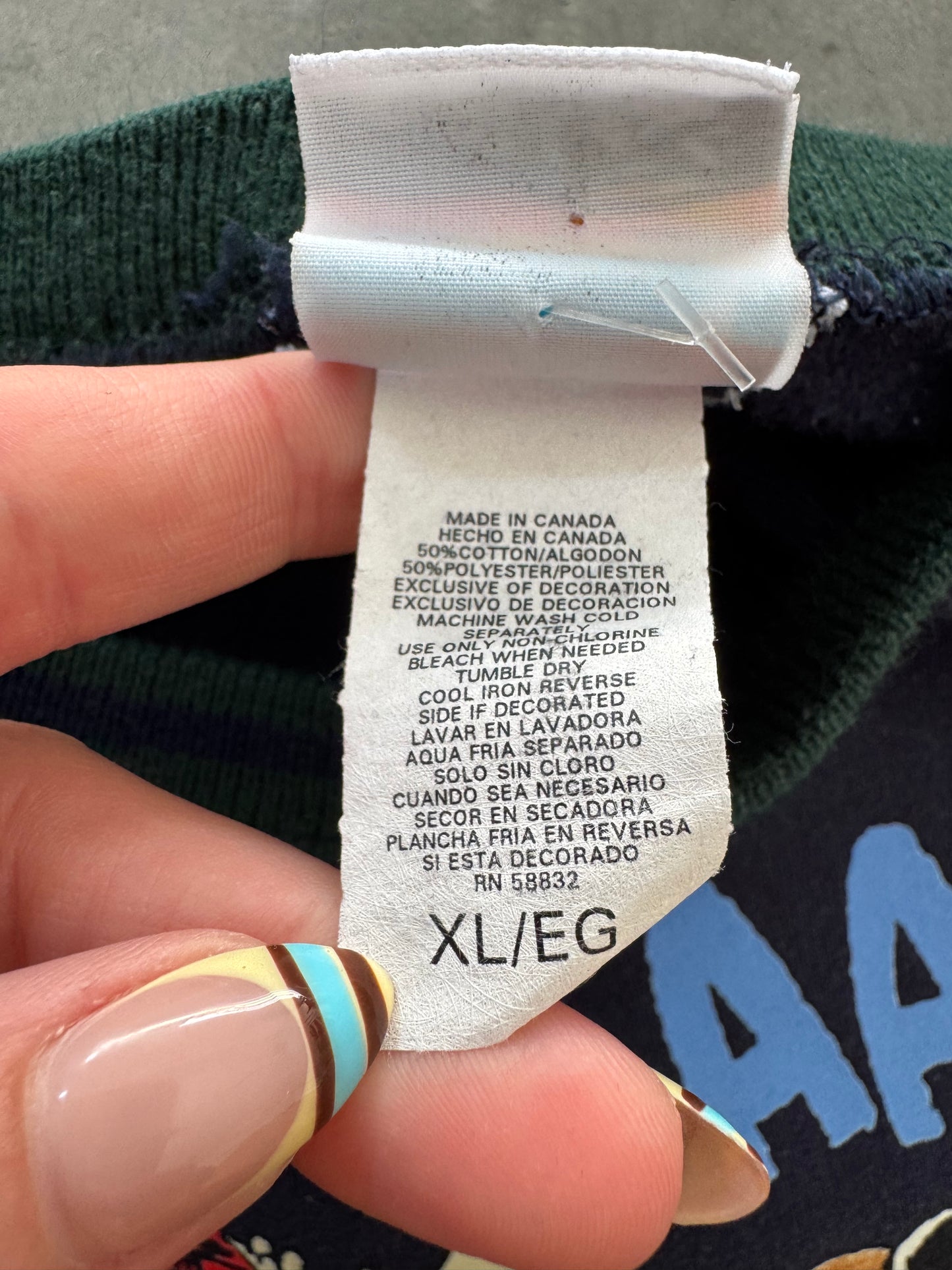 Vintage 90s Peanuts Sweatshirt - XL