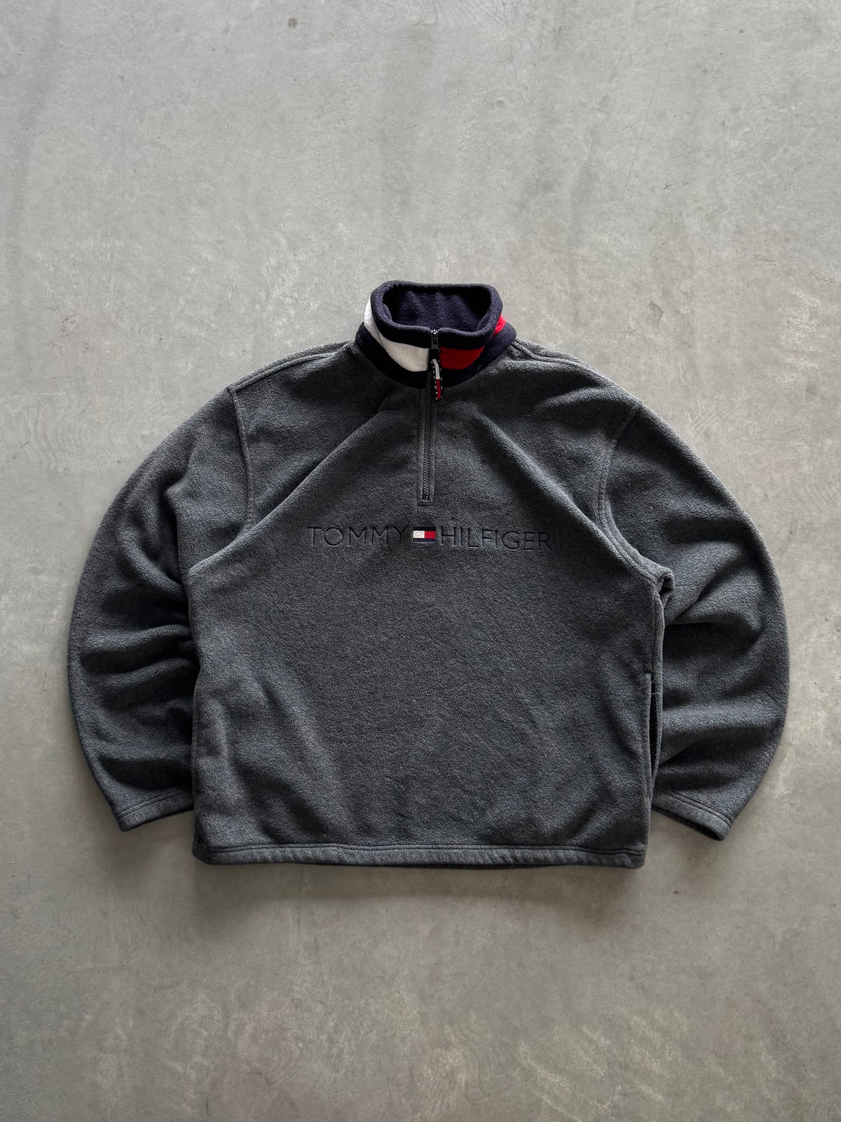 Vintage Tommy Hilfiger Fleece Sweatshirt - M