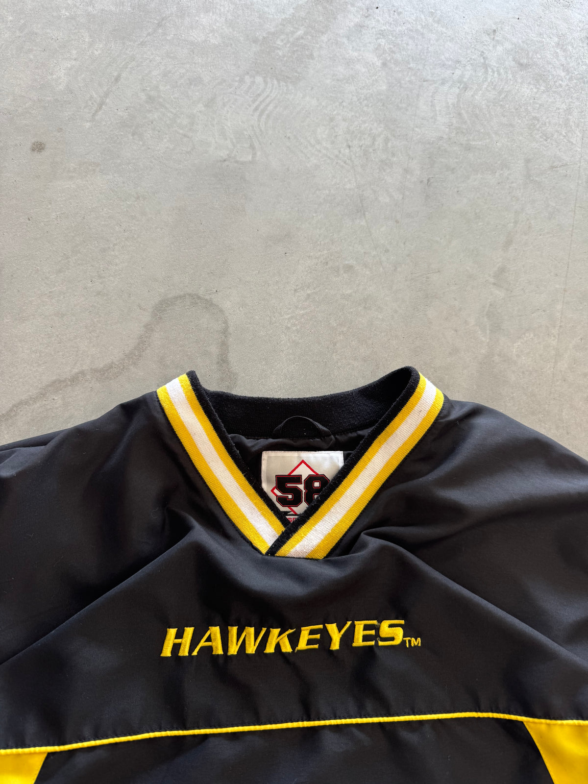 Vintage Iowa Hawkeyes Windbreaker - XL