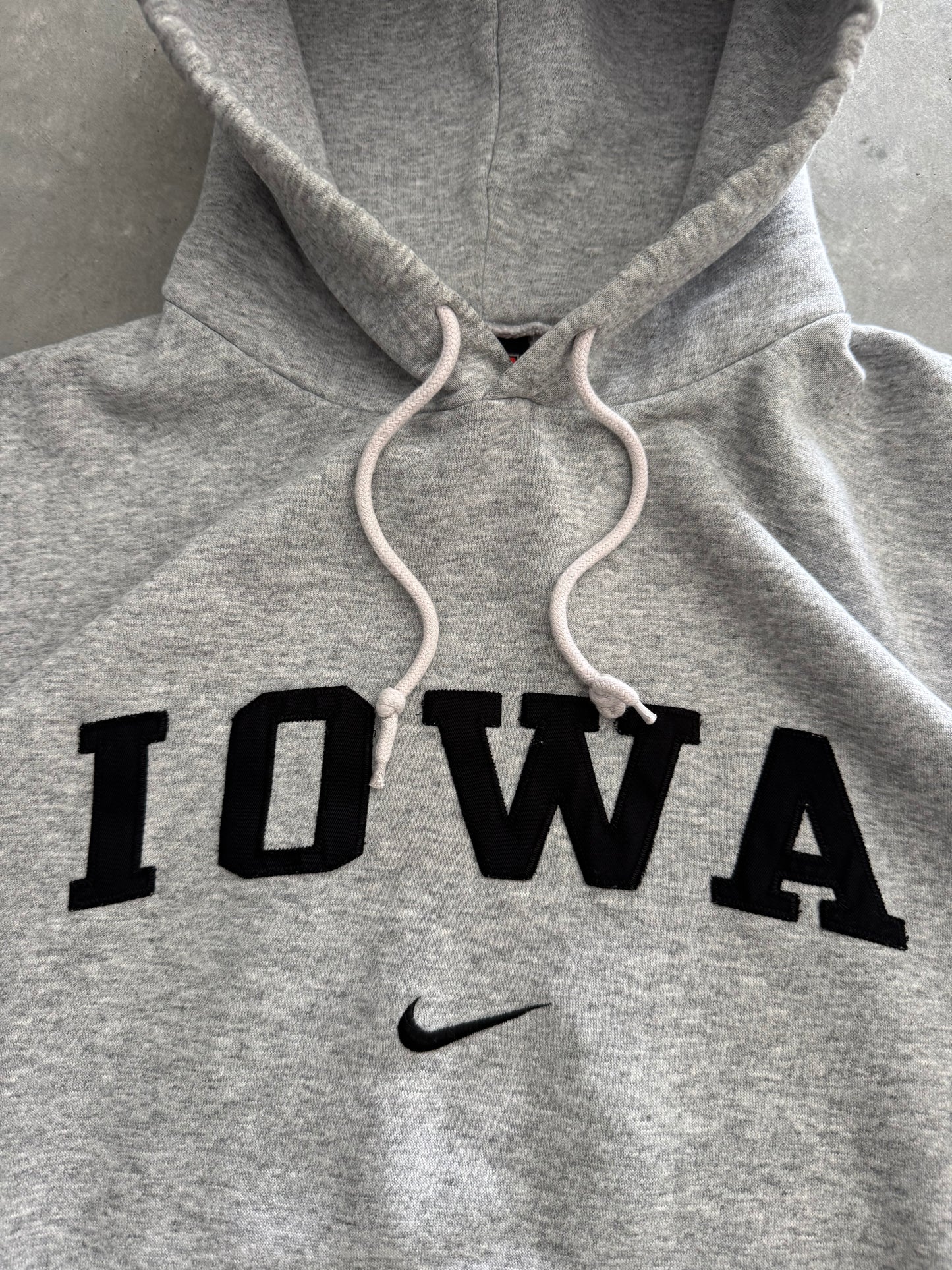 Vintage 90s Nike Iowa Hawkeyes Hoodie - L