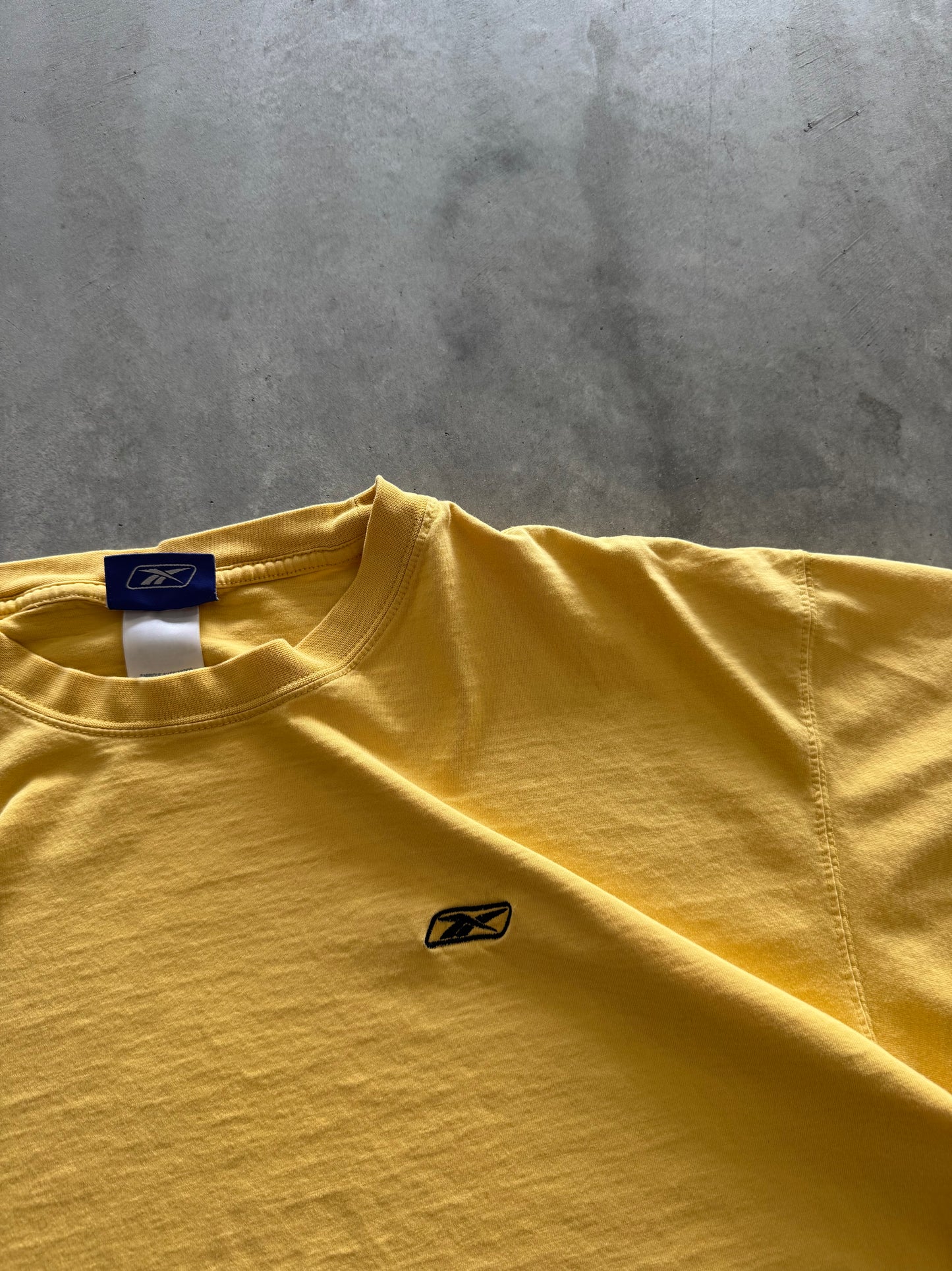 Vintage 90s Reebok Tee - XL