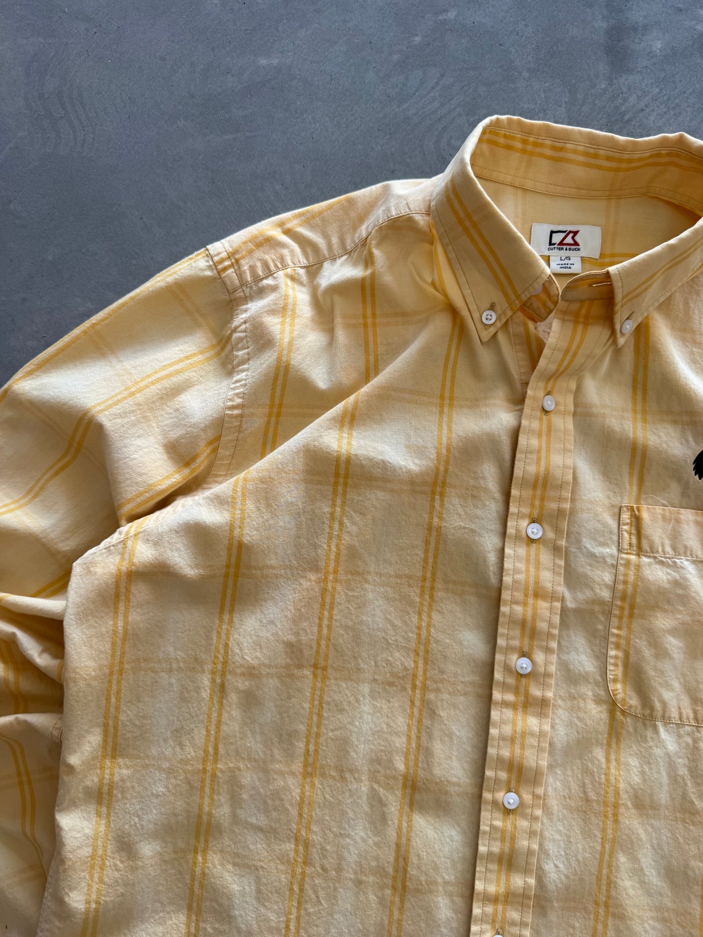 Vintage Iowa Hawkeyes Button Up - L