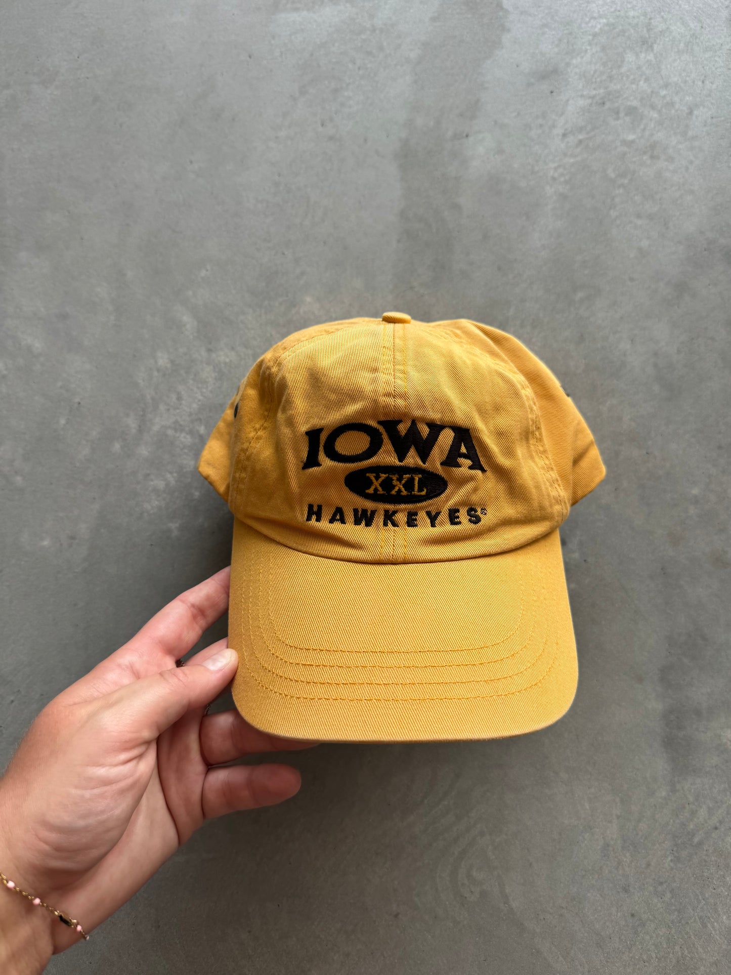 Vintage Iowa Hawkeyes Hat