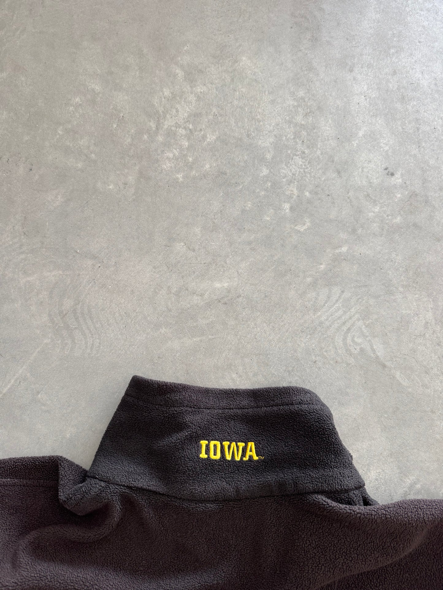 Vintage Iowa Hawkeyes Columbia Fleece Zip Up - XL